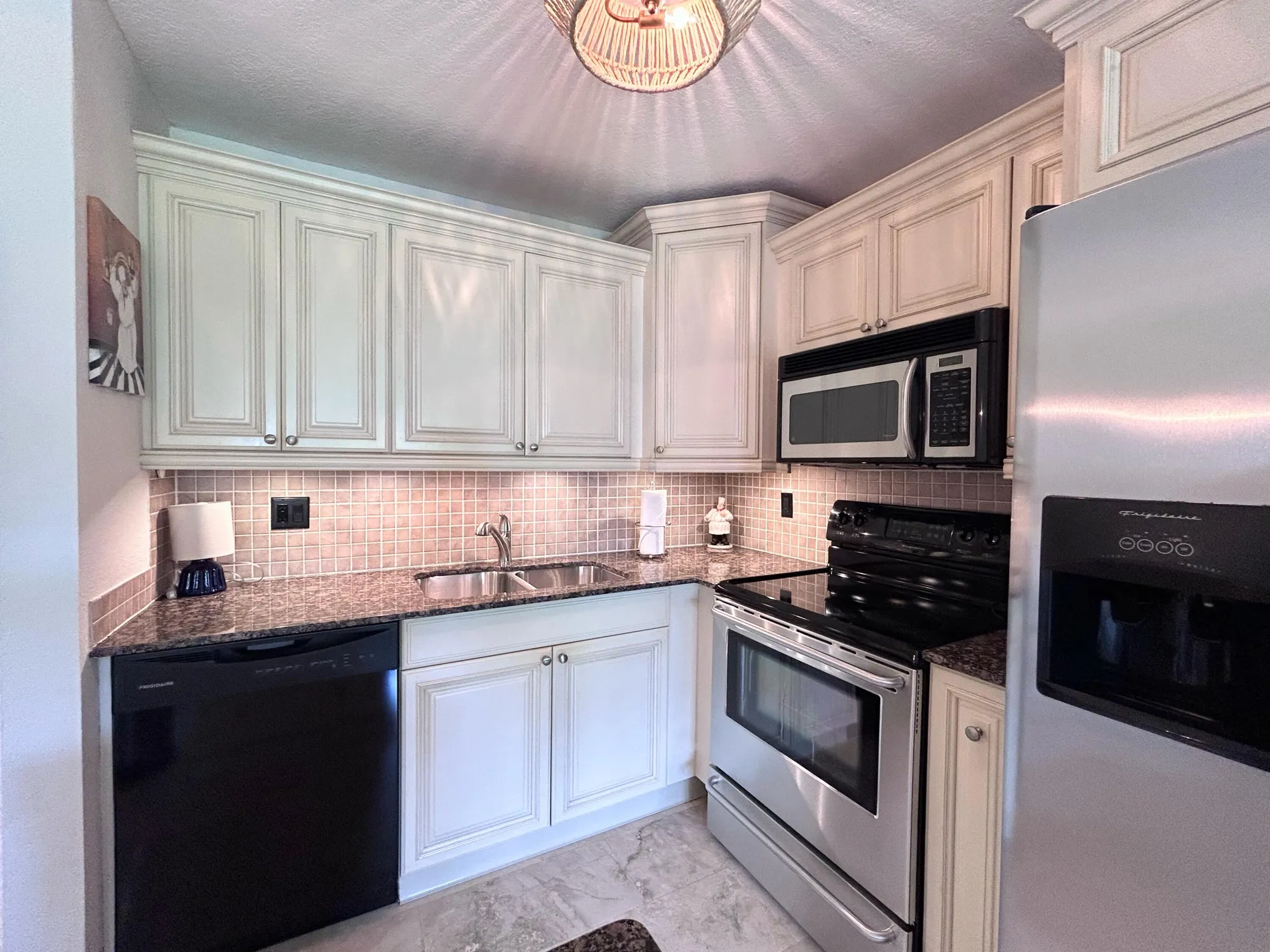 Property Slideshow image 9 of 57 | 200 horizons 111, Boynton Beach, FL, 33435