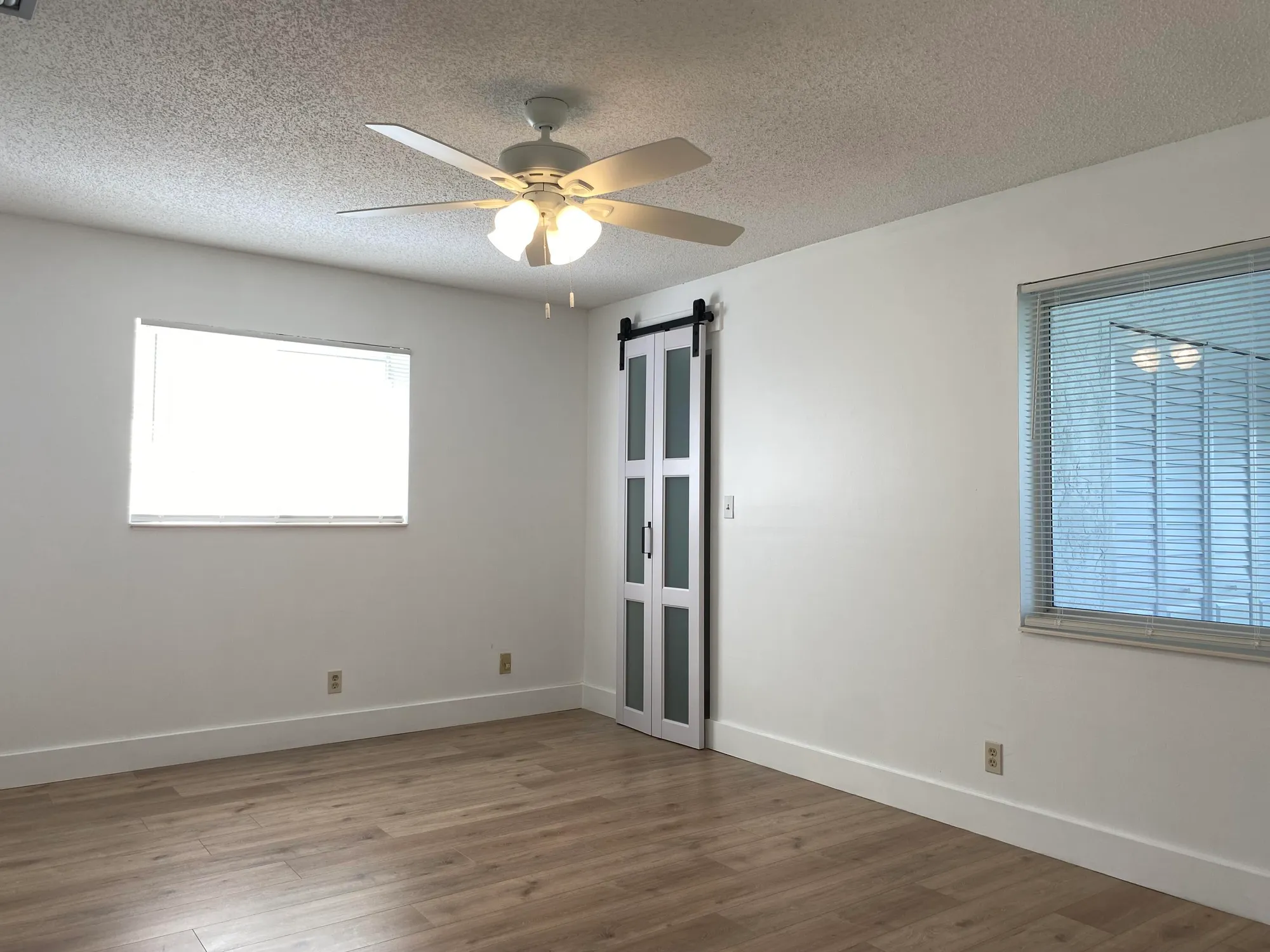 Property Slideshow image 18 of 26 | 127 lake susan dr, West Palm Beach, FL, 33411