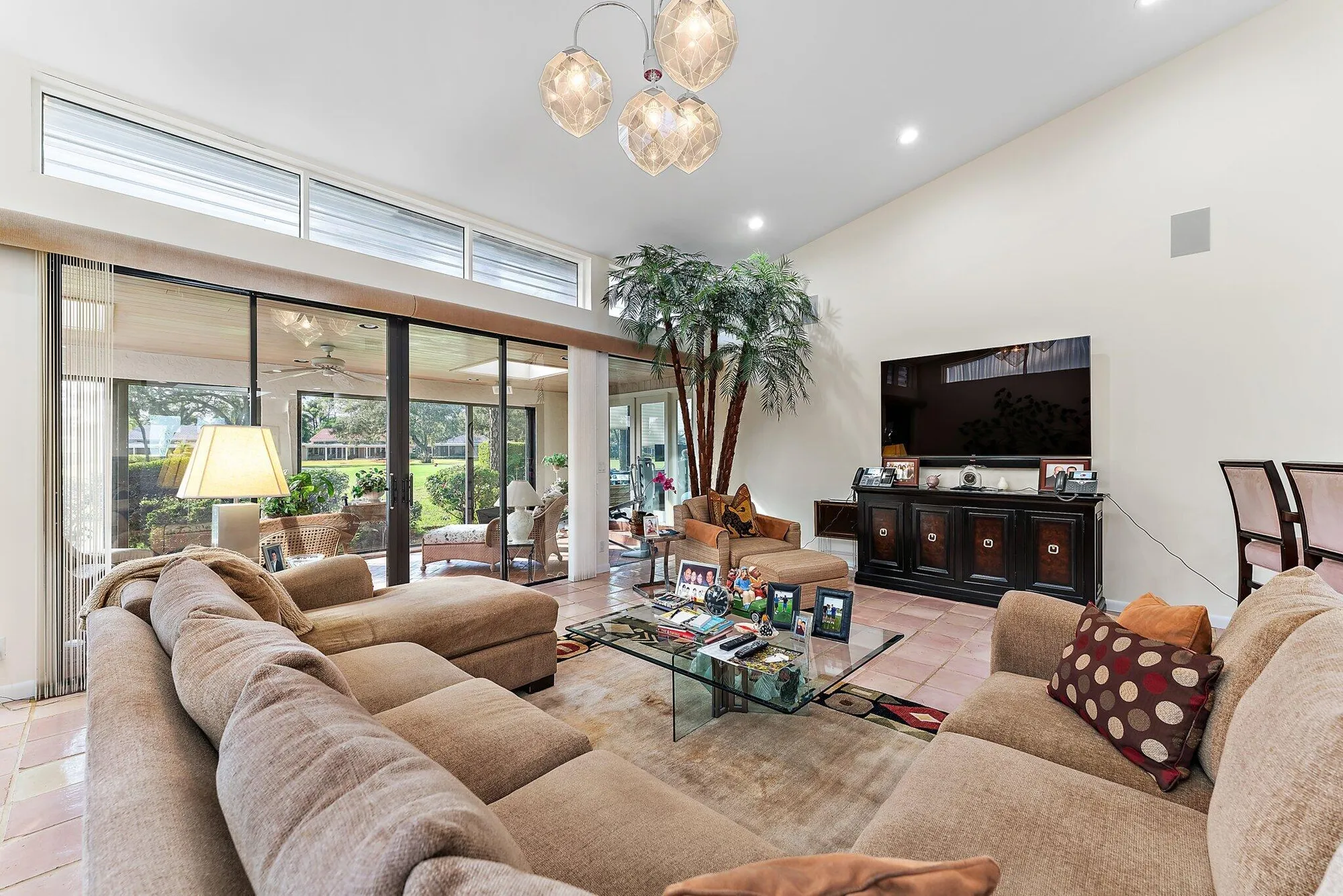 Property Slideshow image 19 of 68 | 63 northwoods ln, Boynton Beach, FL, 33436