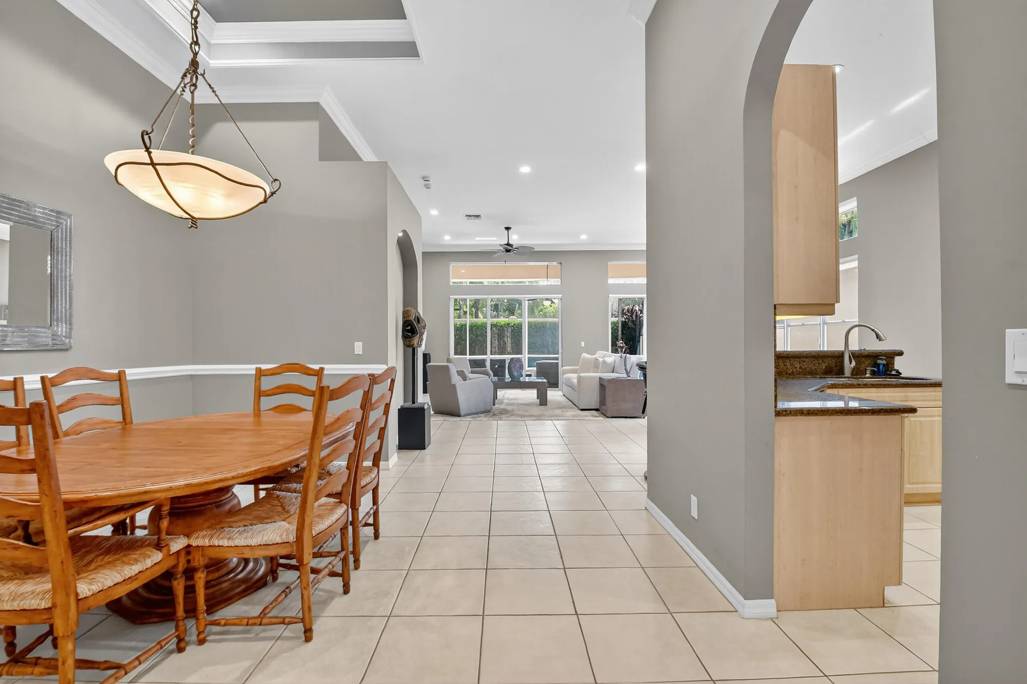 Property Slideshow image 22 of 100 | 10096 armani dr, Boynton Beach, FL, 33437