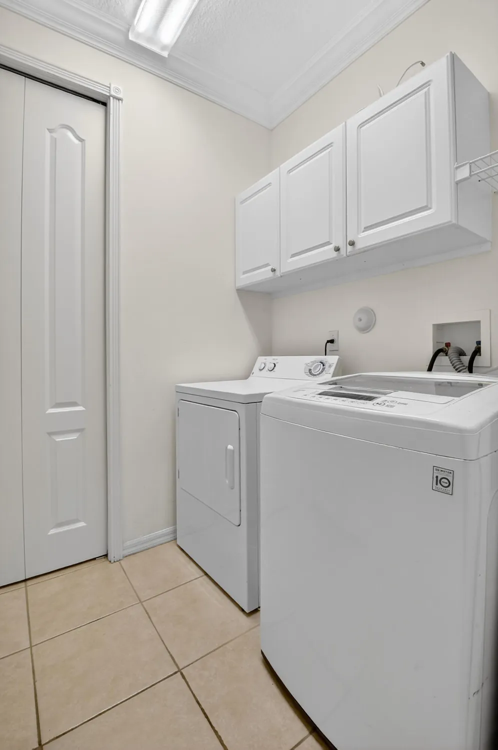Property Slideshow image 17 of 100 | 10096 armani dr, Boynton Beach, FL, 33437