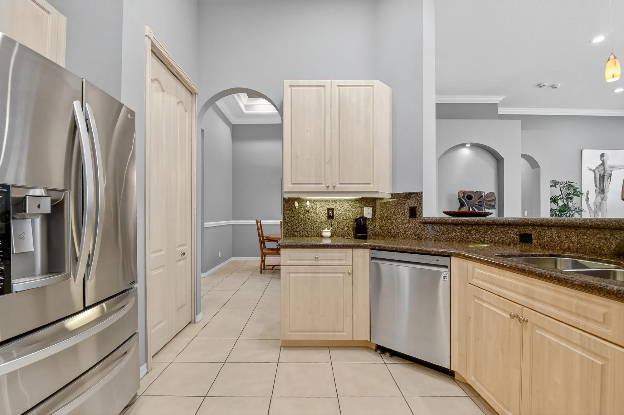 Property Slideshow image 13 of 100 | 10096 armani dr, Boynton Beach, FL, 33437