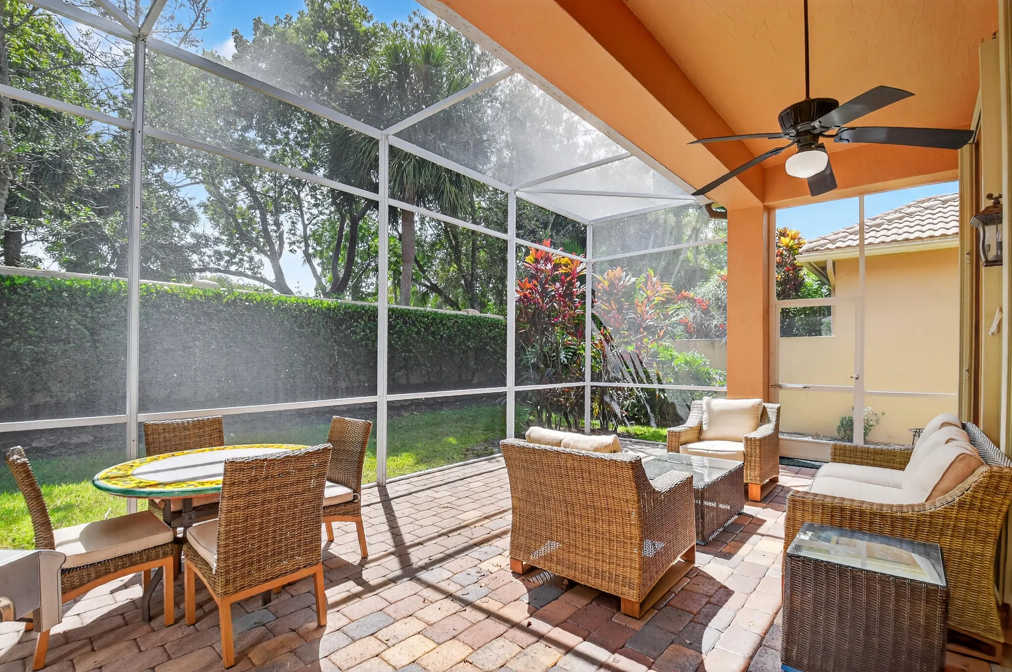 Property Slideshow image 53 of 100 | 10096 armani dr, Boynton Beach, FL, 33437