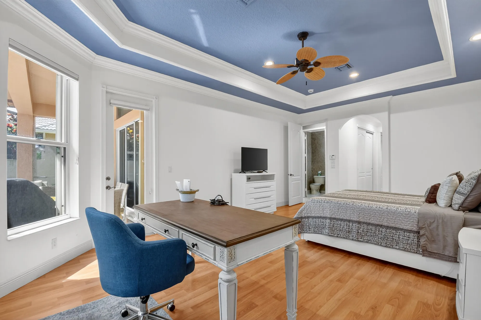 Property Slideshow image 44 of 100 | 10096 armani dr, Boynton Beach, FL, 33437