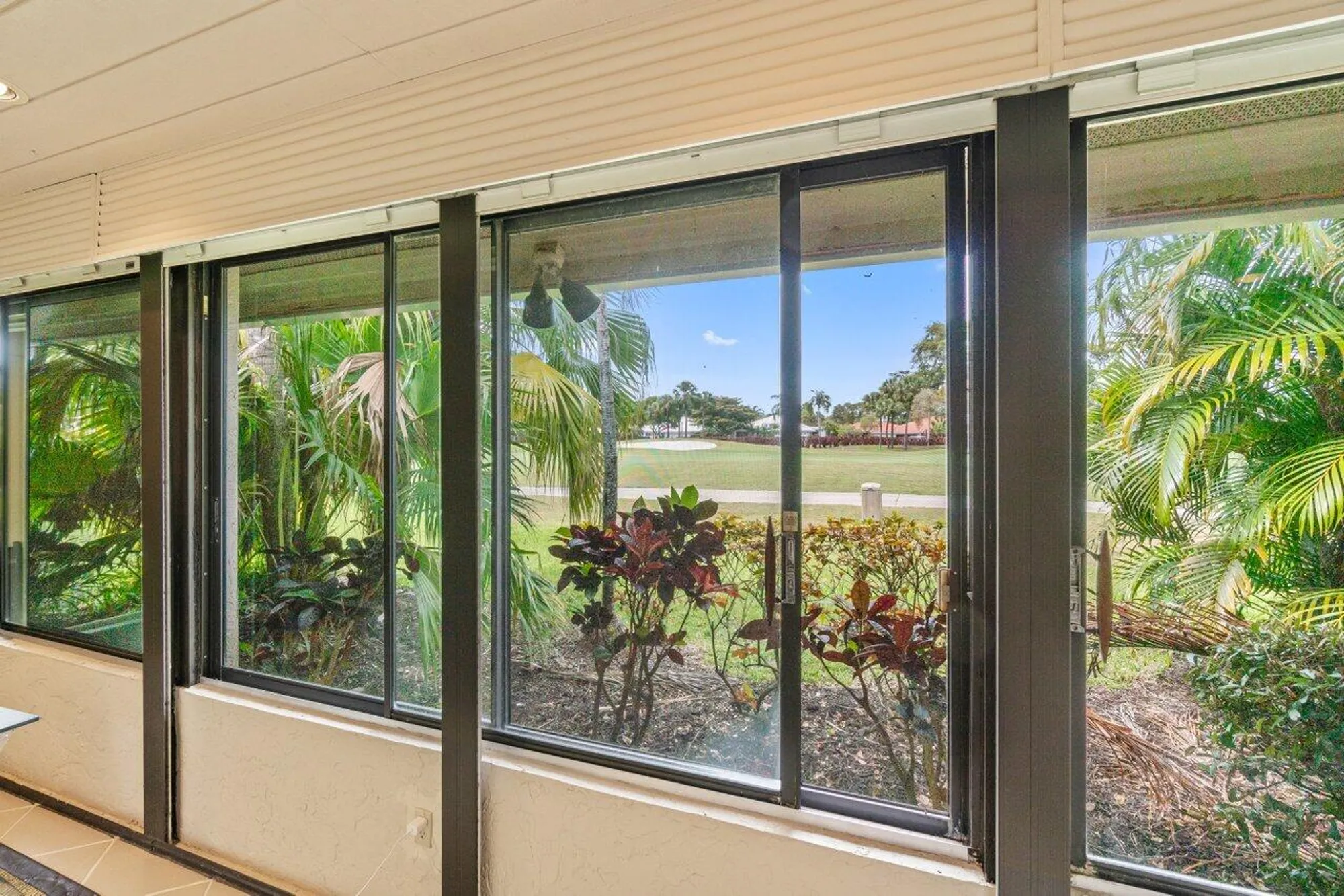 Property Slideshow image 23 of 56 | 25 glens dr w, Boynton Beach, FL, 33436