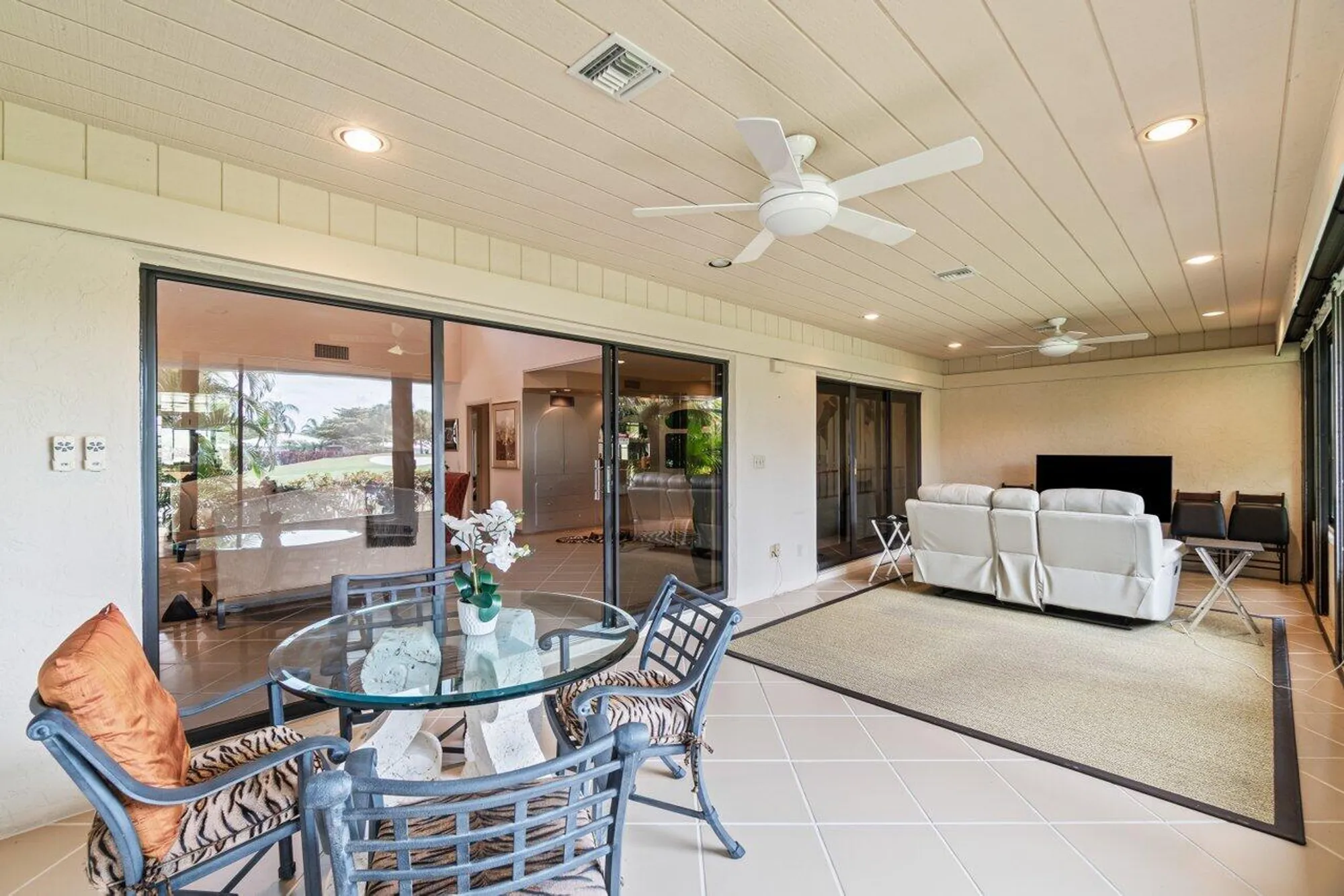 Property Slideshow image 21 of 56 | 25 glens dr w, Boynton Beach, FL, 33436