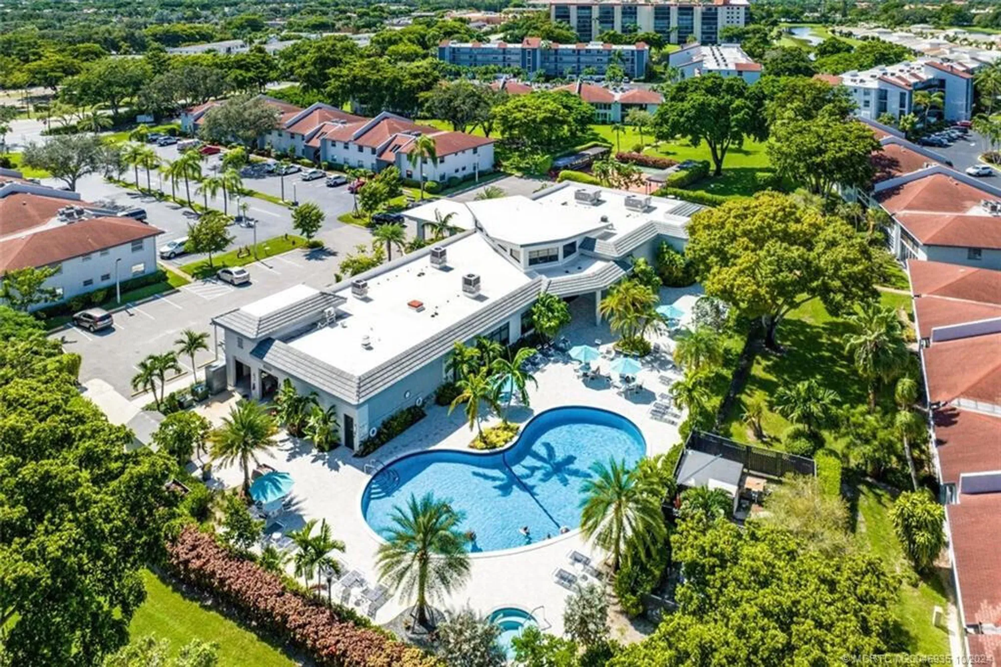 Property Slideshow image 34 of 41 | 14747 cumberland dr 3010, Delray Beach, FL, 33446