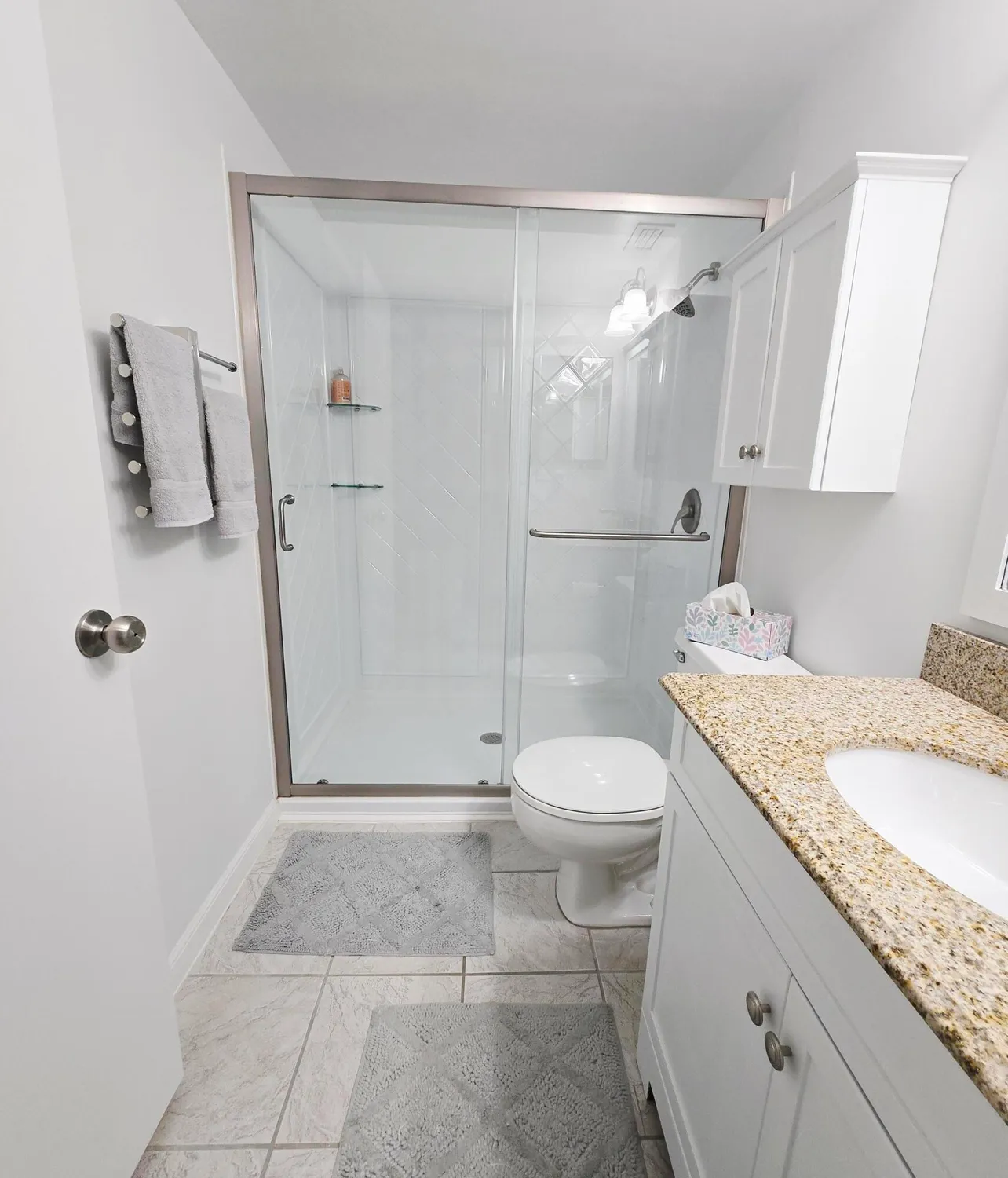 Property Slideshow image 11 of 26 | 841 sw south river dr apt 102, Stuart, FL, 34997