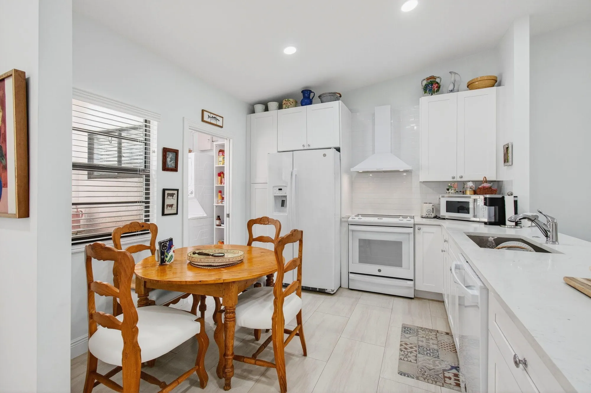 Property Slideshow image 9 of 111 | 6248 kings gate cir, Delray Beach, FL, 33484