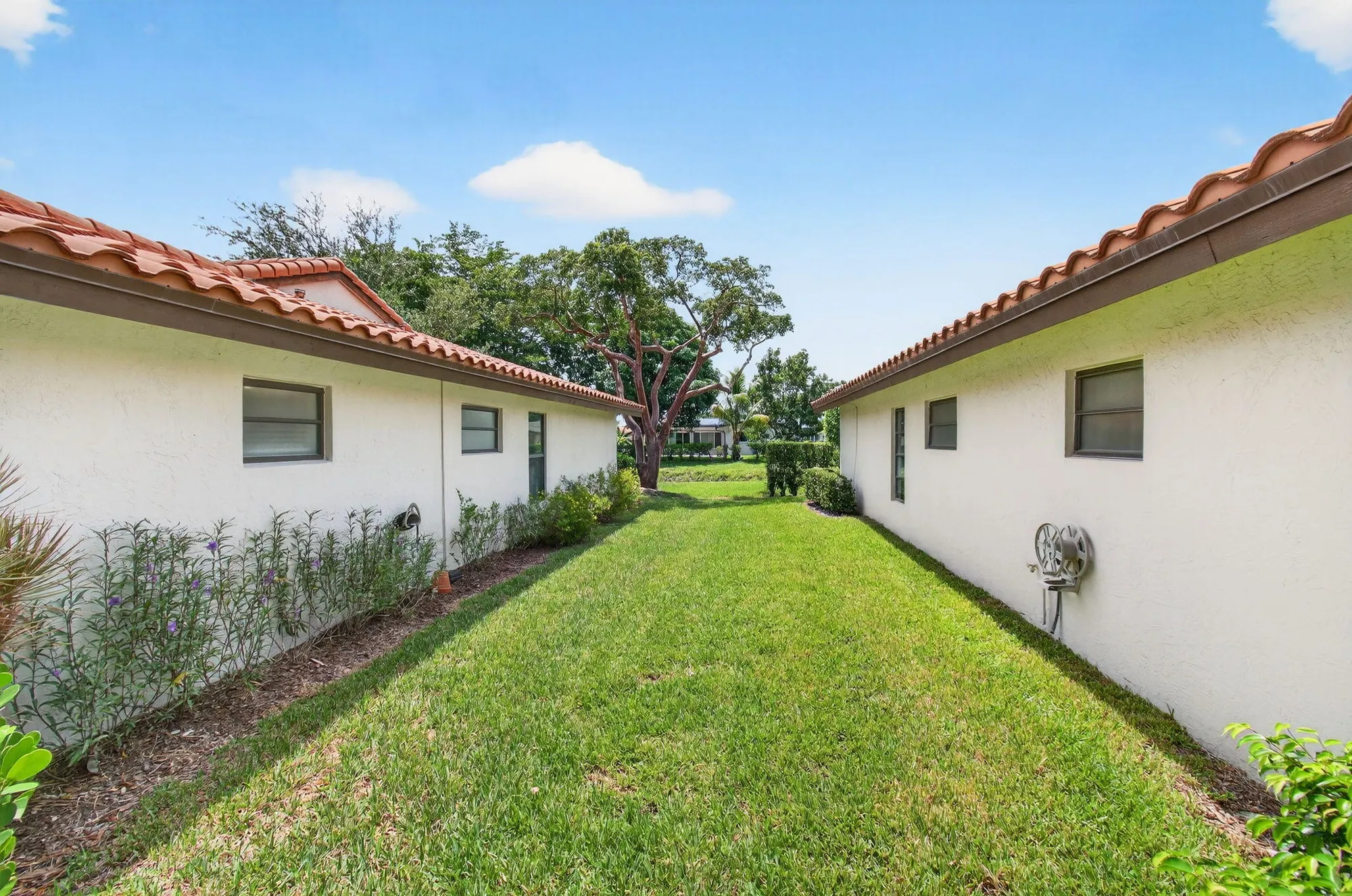 Property Slideshow image 27 of 111 | 6248 kings gate cir, Delray Beach, FL, 33484