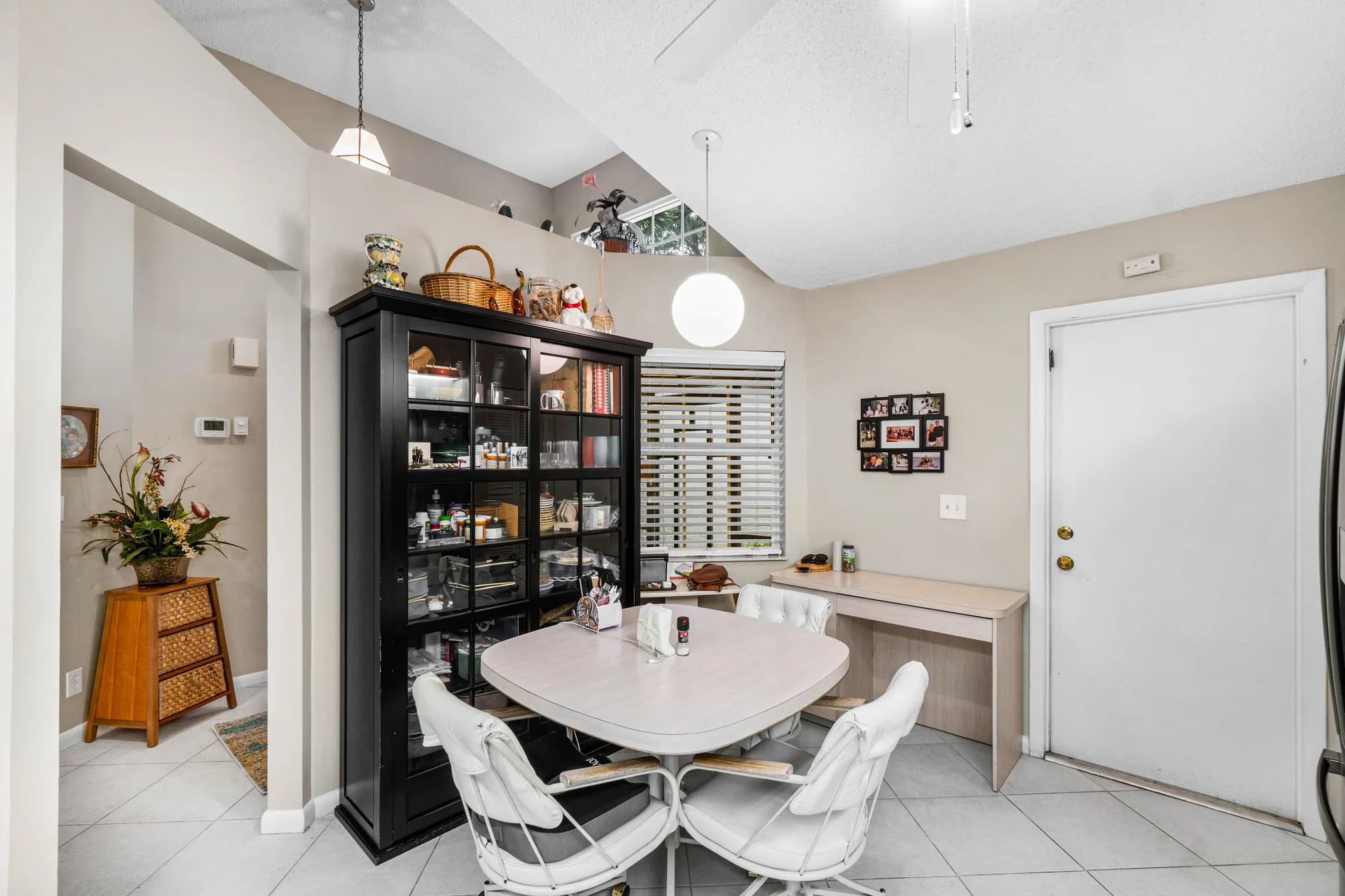 Property Slideshow image 6 of 27 | 7550 diamond pointe cir, Delray Beach, FL, 33446