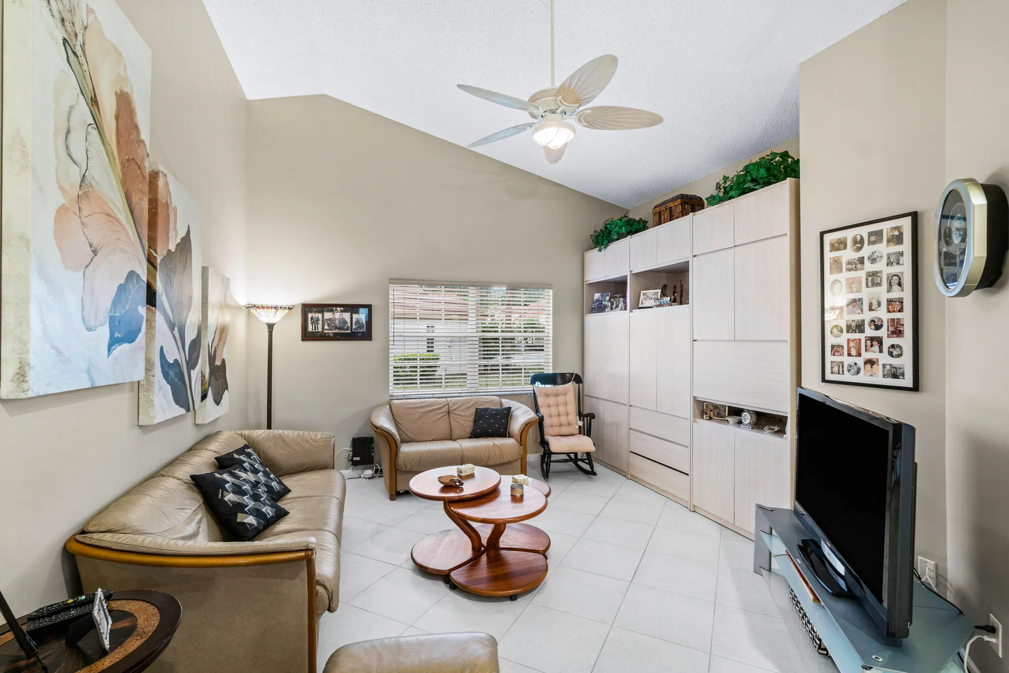 Property Slideshow image 12 of 27 | 7550 diamond pointe cir, Delray Beach, FL, 33446