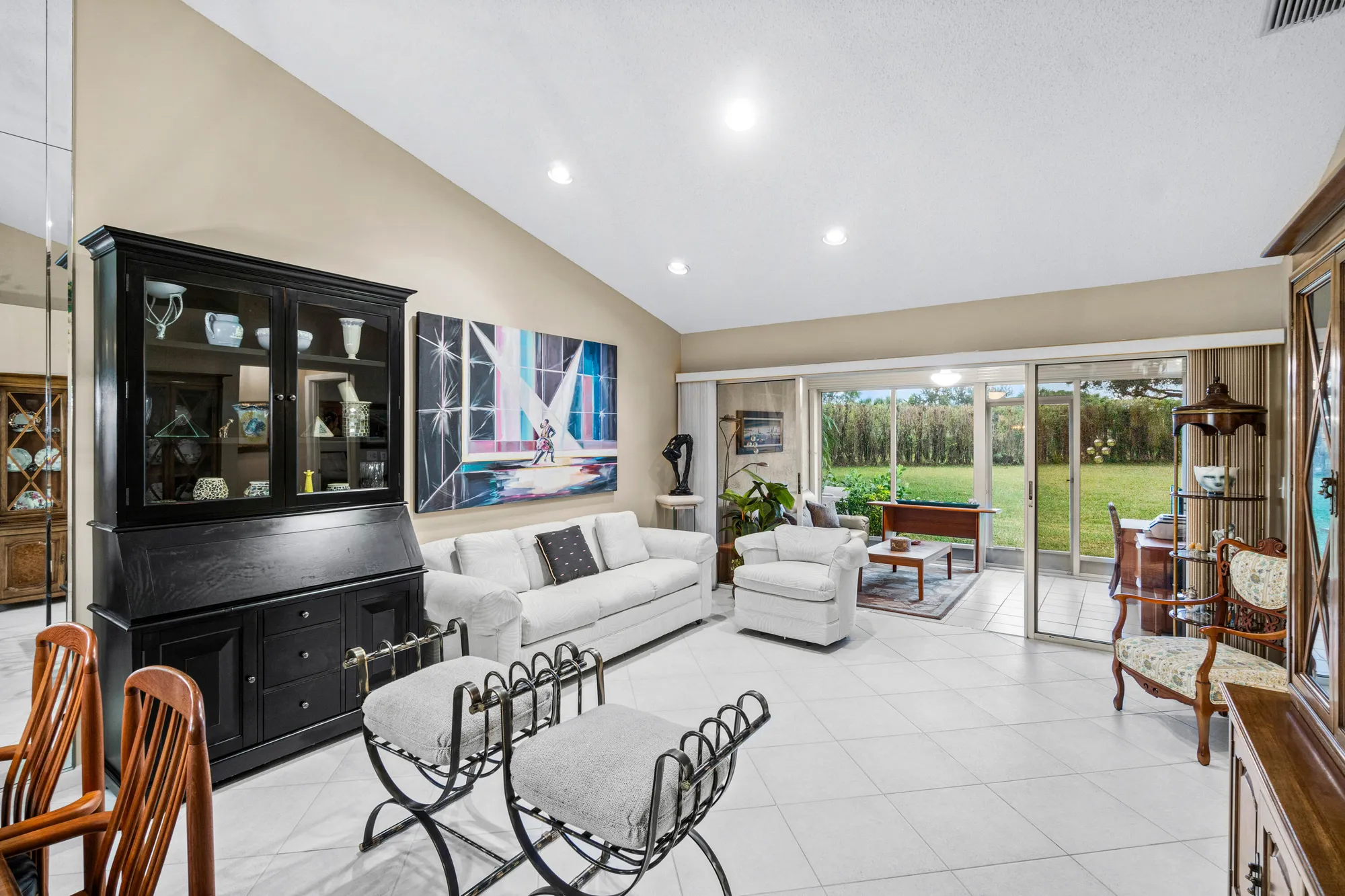 Property Slideshow image 13 of 27 | 7550 diamond pointe cir, Delray Beach, FL, 33446