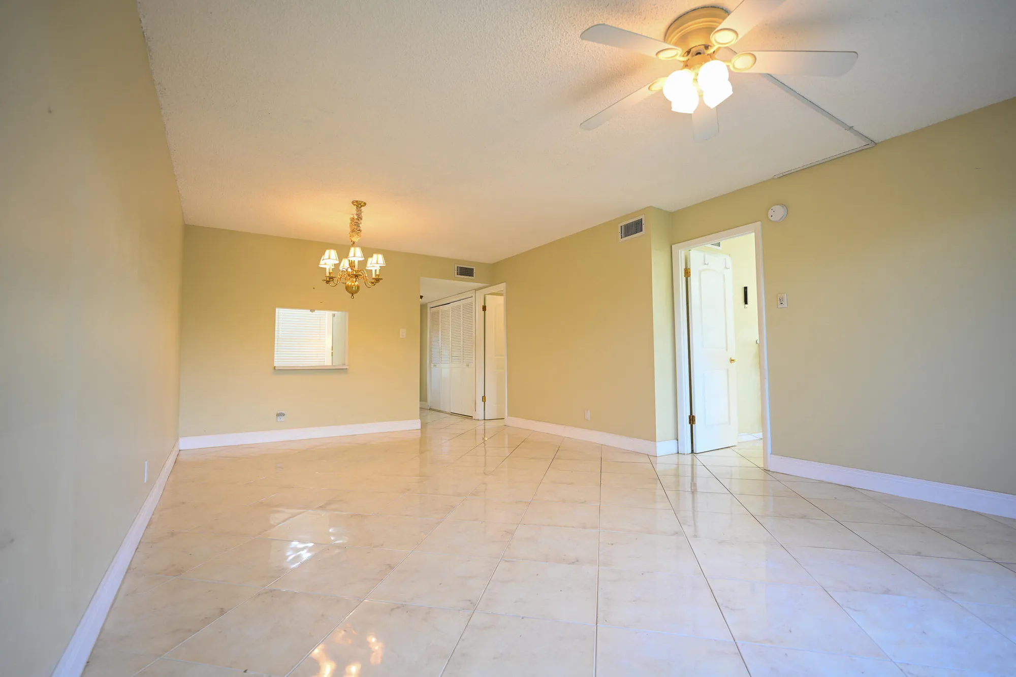 Property Slideshow image 6 of 15 | 7655 w atlantic blvd 101, Margate, FL, 33063