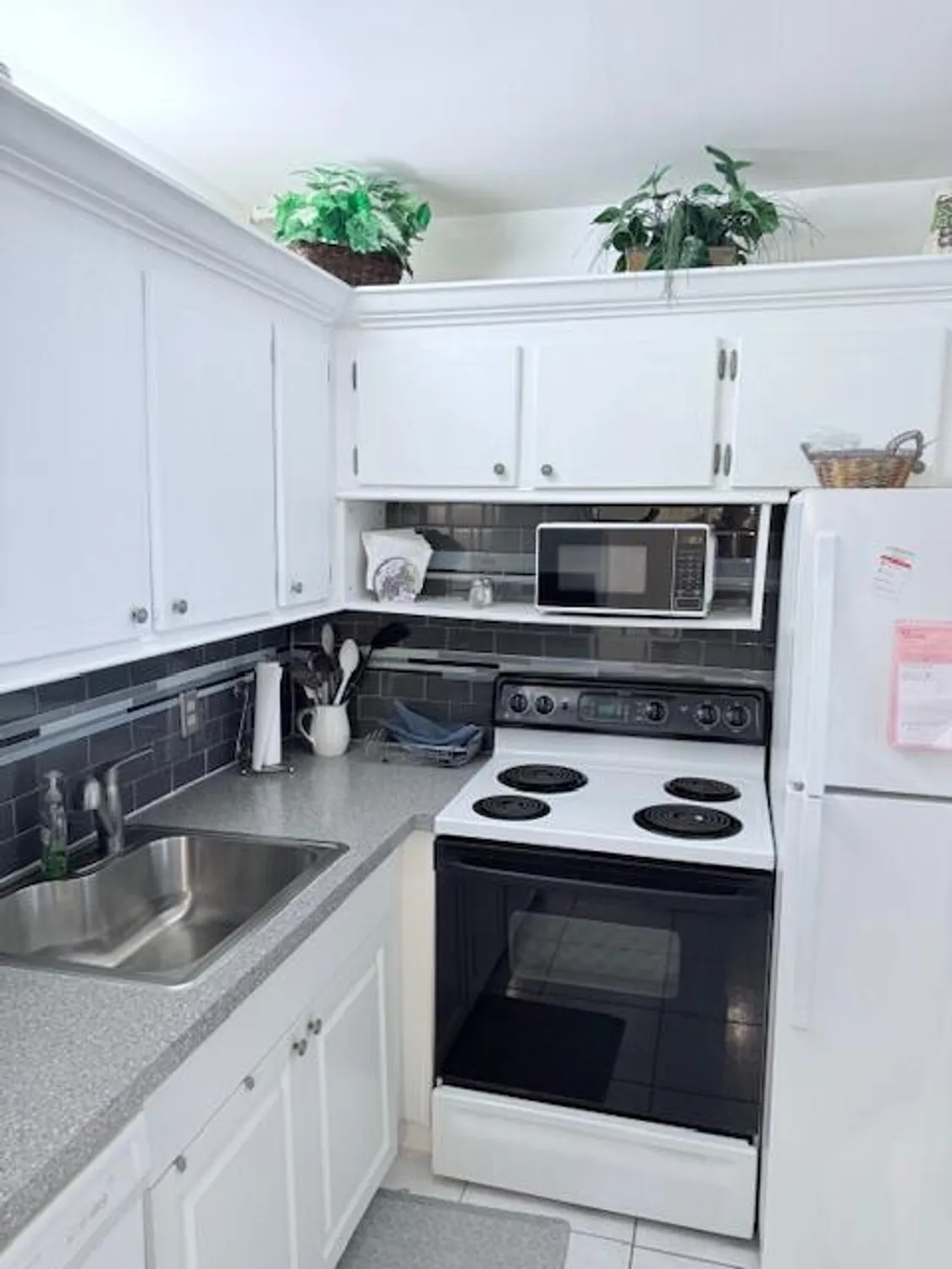 Property Slideshow image 2 of 37 | 171 oakridge l # 171, Deerfield Beach, FL, 33442