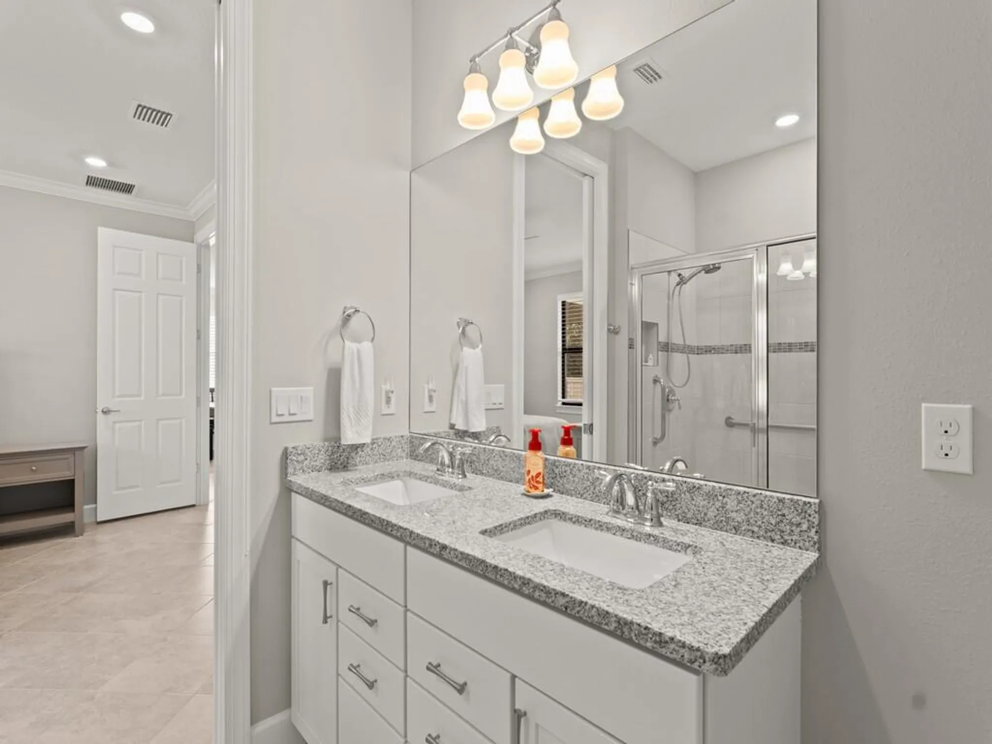 Property Slideshow image 28 of 42 | 4610 ibis rd, Vero Beach, FL, 32967