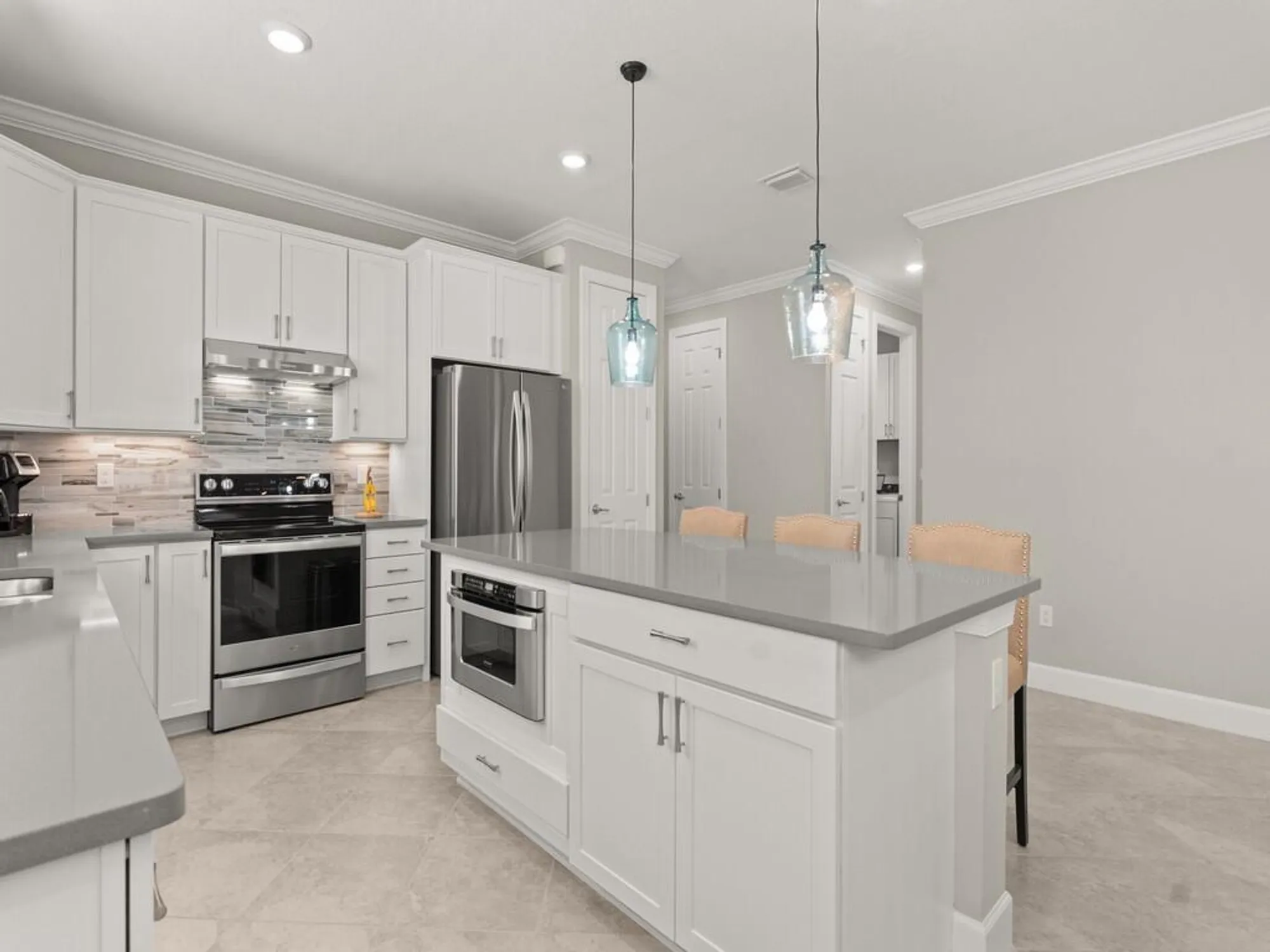 Property Slideshow image 13 of 42 | 4610 ibis rd, Vero Beach, FL, 32967