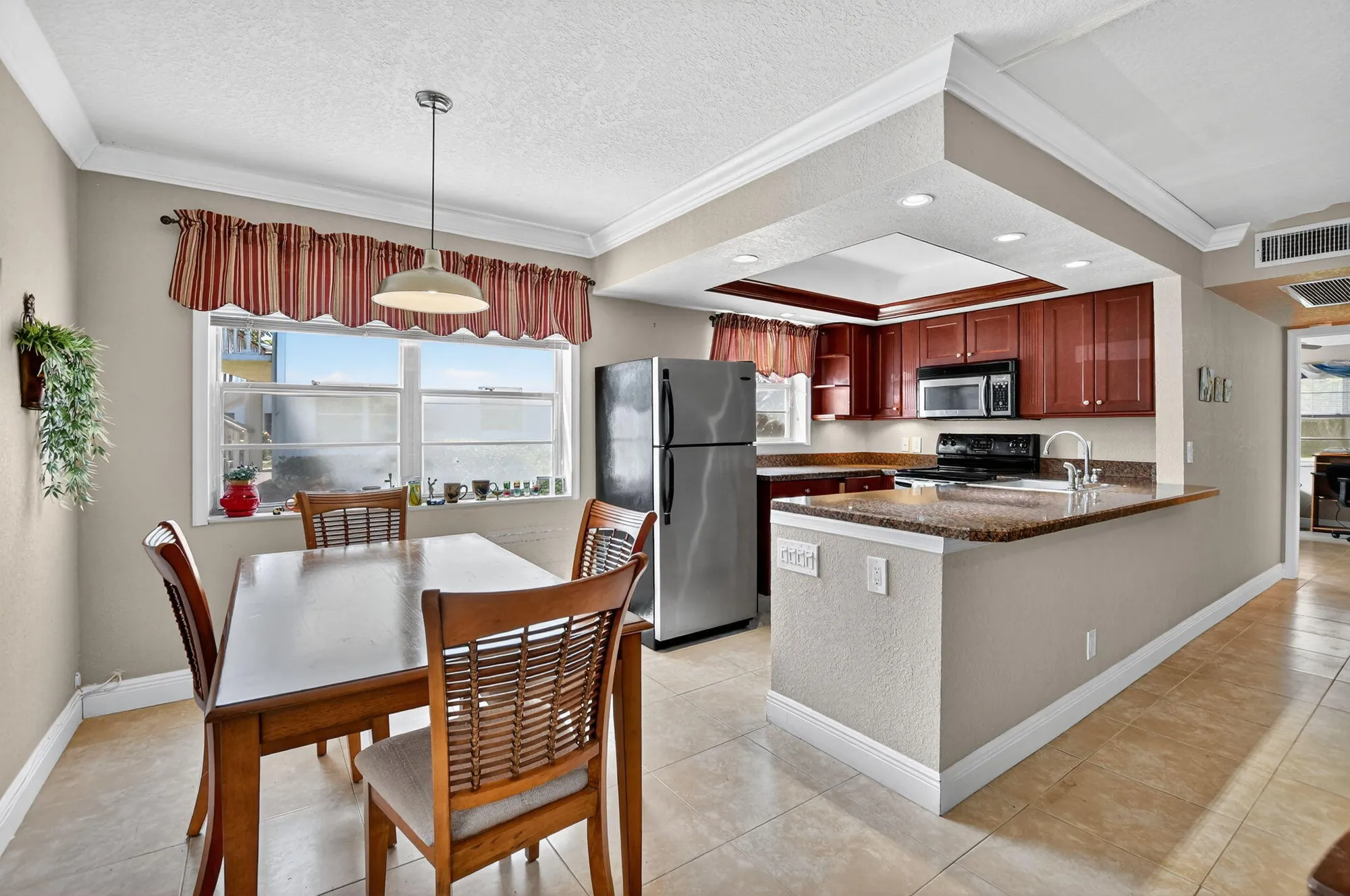 Property Slideshow image 4 of 19 | 536 durham s # 536, Deerfield Beach, FL, 33442