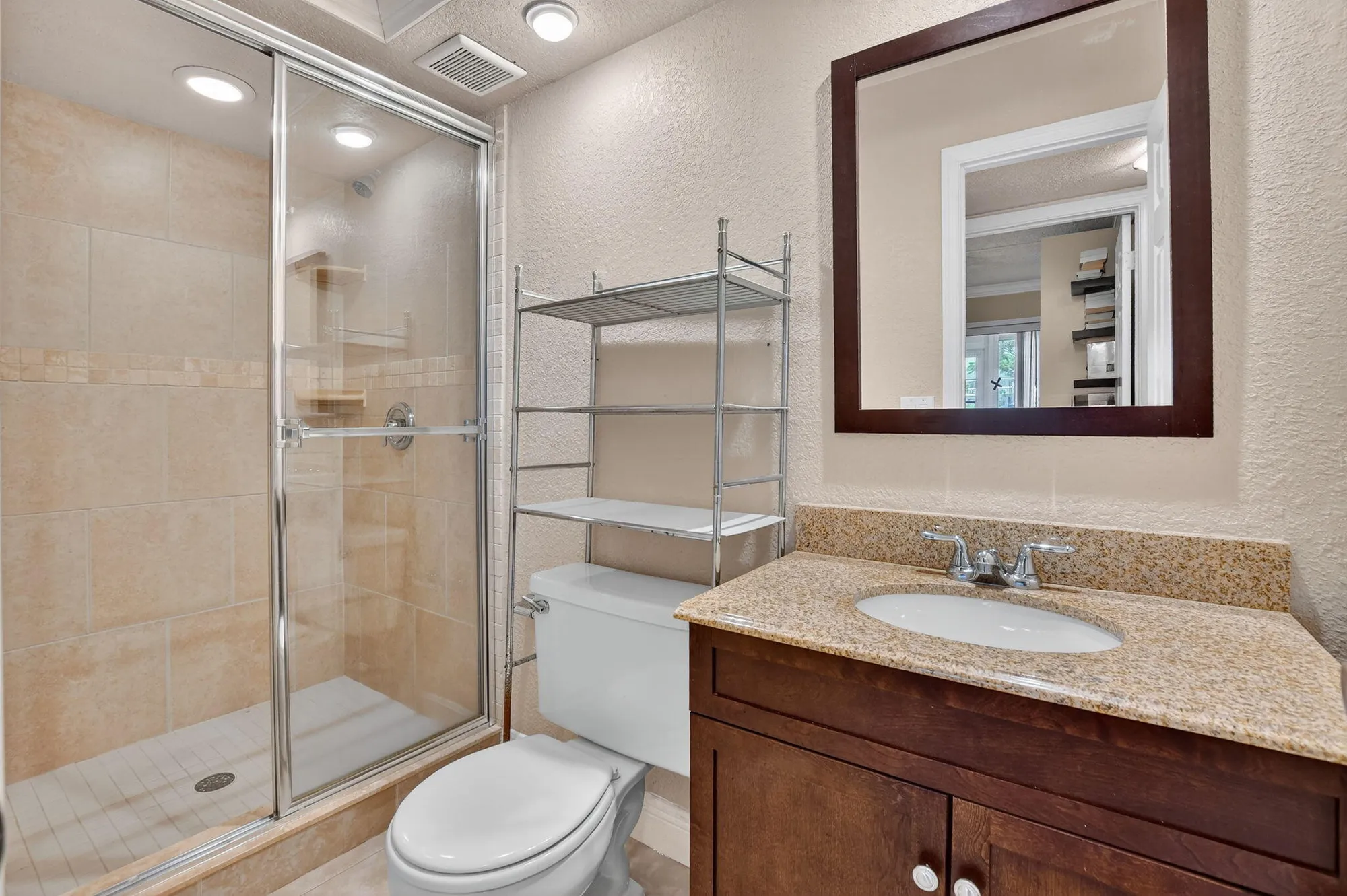Property Slideshow image 8 of 19 | 536 durham s # 536, Deerfield Beach, FL, 33442