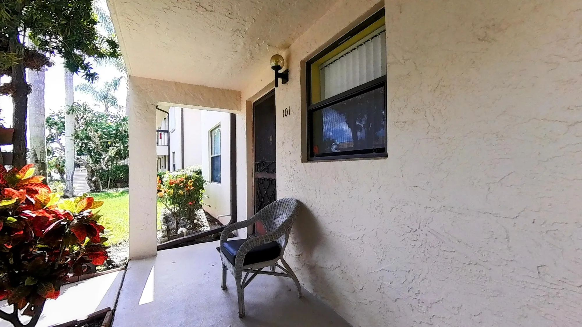 Property Slideshow image 3 of 18 | 7214 golf colony ct apt 101, Lake Worth, FL, 33467