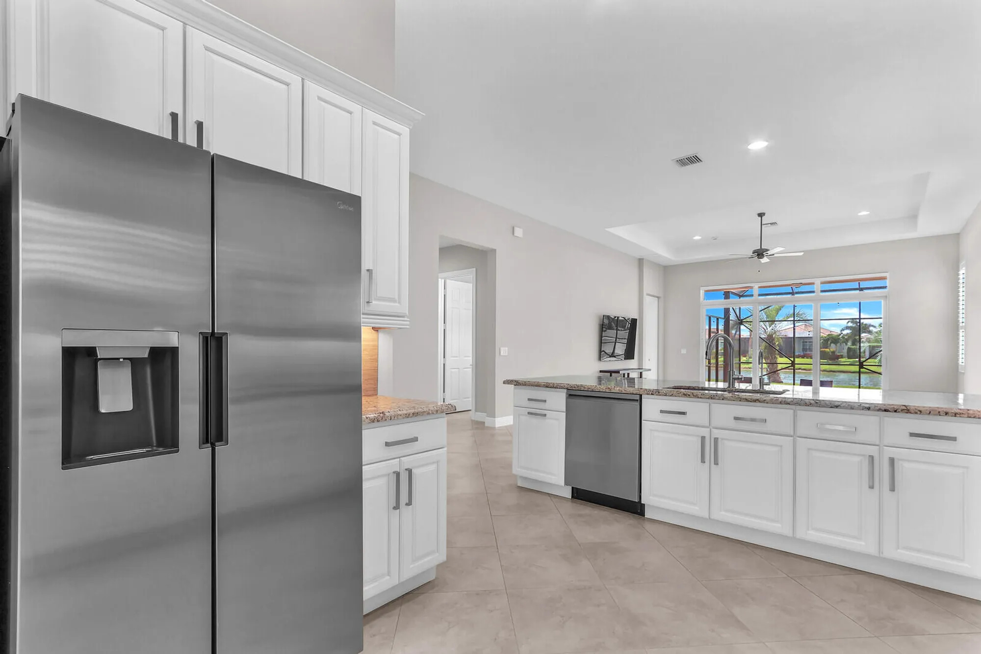 Property Slideshow image 12 of 76 | 10464 sw visconti way, Port Saint Lucie, FL, 34986