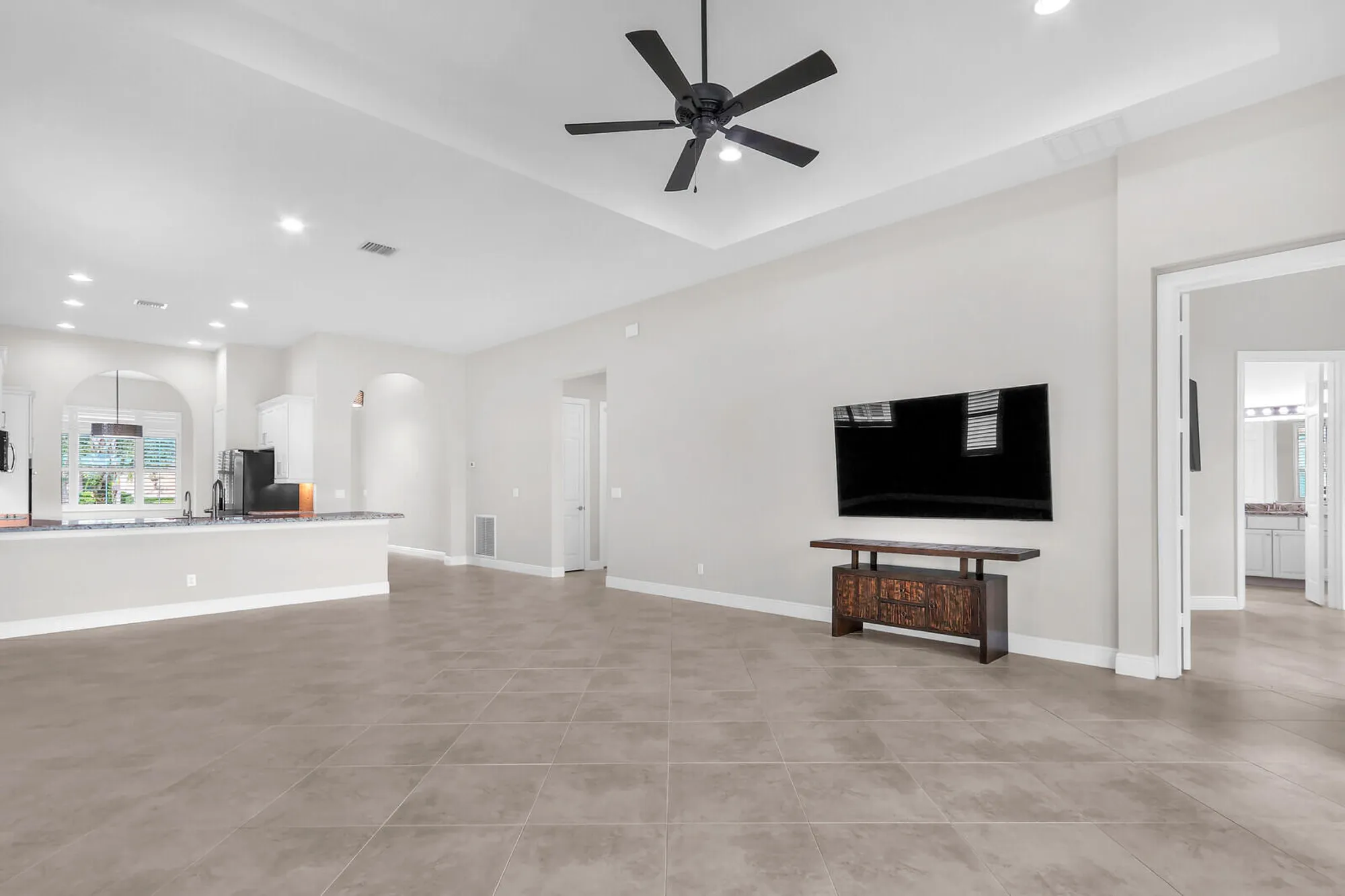 Property Slideshow image 22 of 76 | 10464 sw visconti way, Port Saint Lucie, FL, 34986