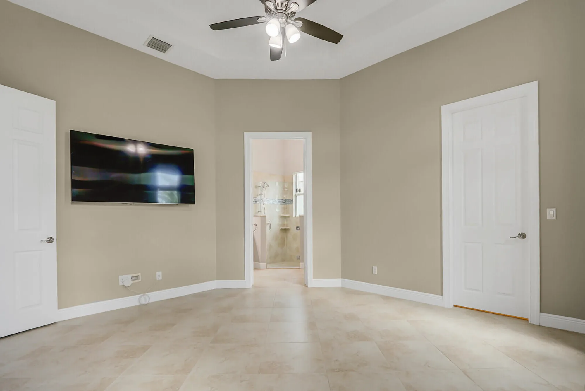 Property Slideshow image 27 of 76 | 10464 sw visconti way, Port Saint Lucie, FL, 34986