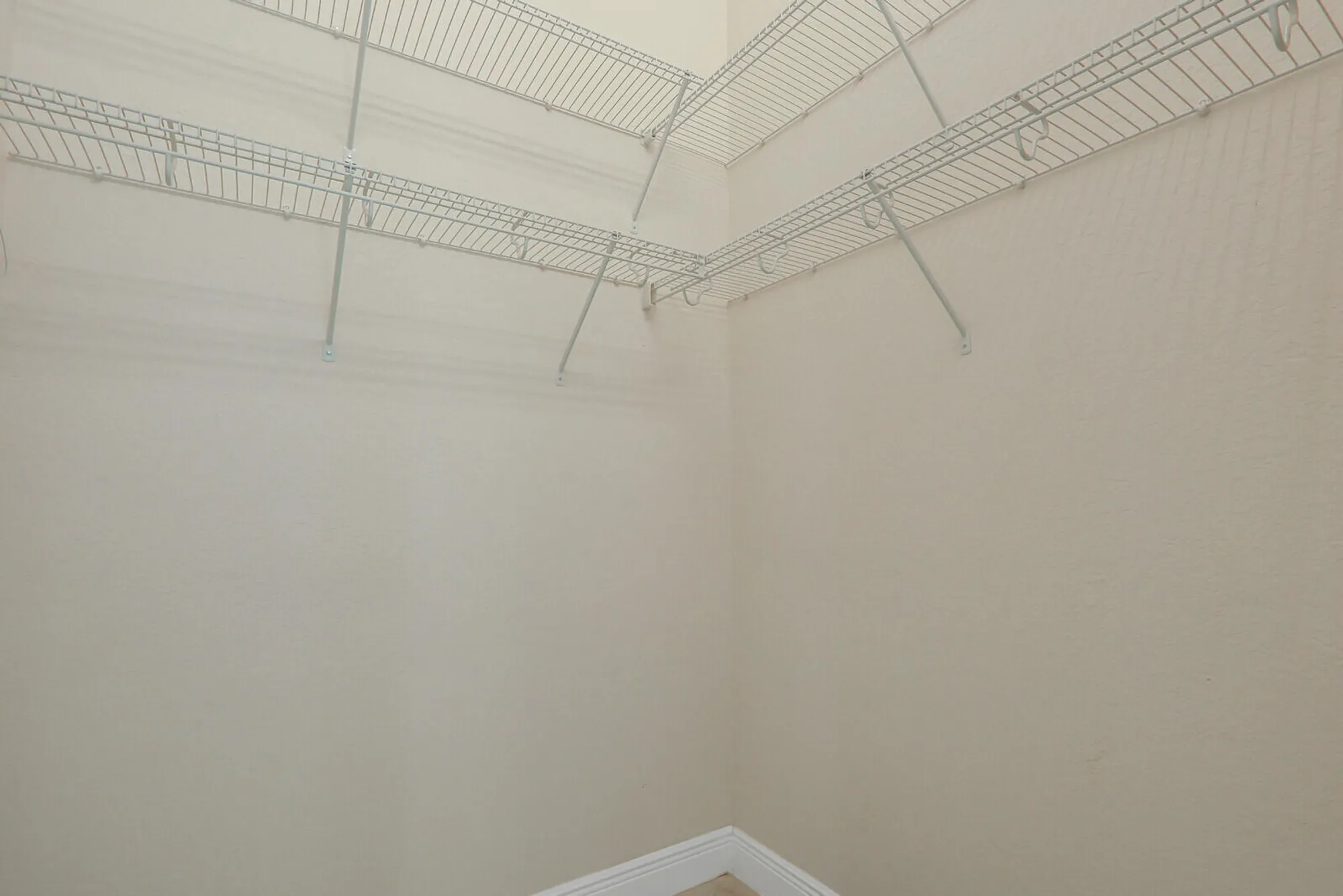 Property Slideshow image 32 of 76 | 10464 sw visconti way, Port Saint Lucie, FL, 34986