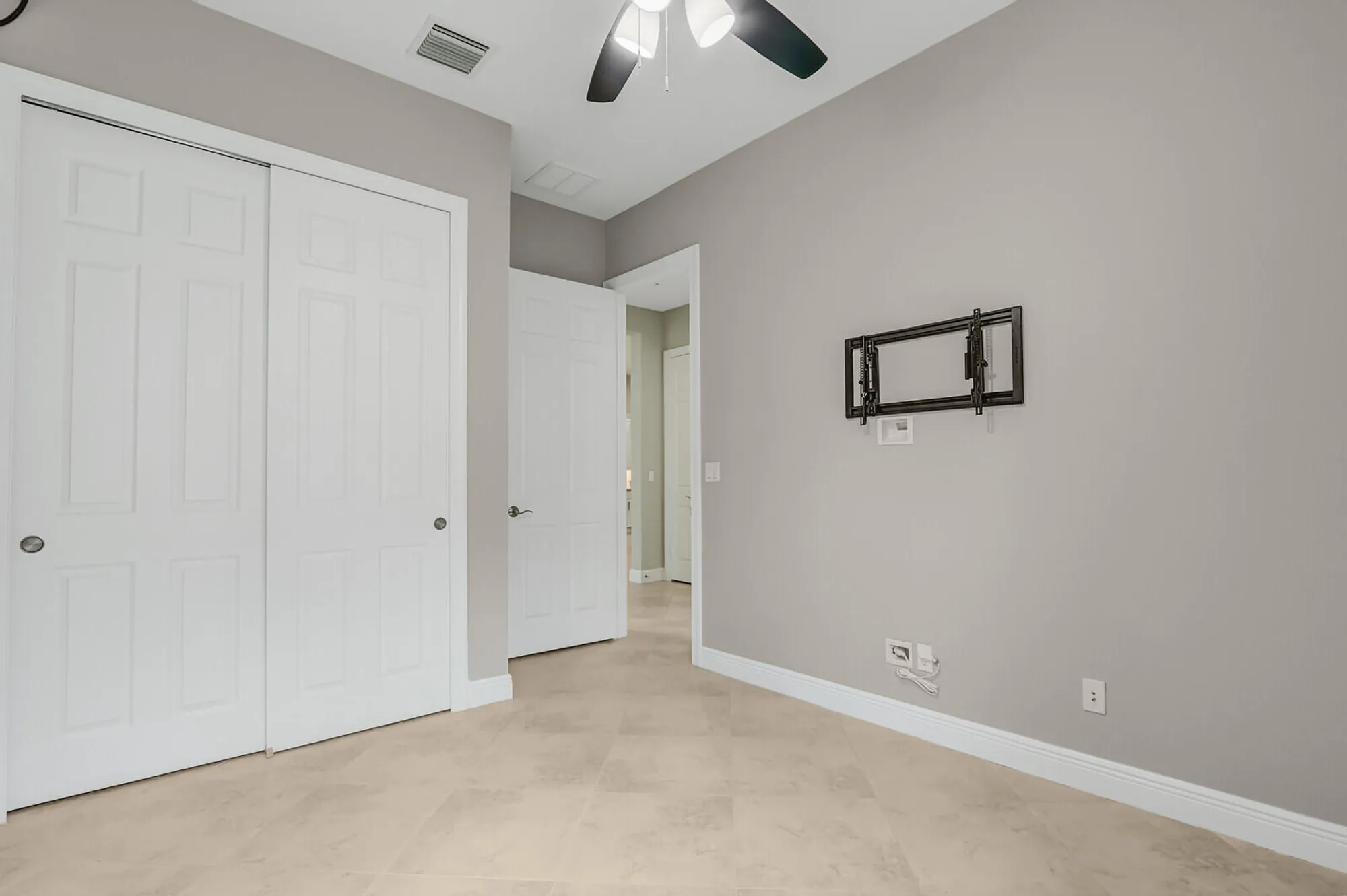 Property Slideshow image 34 of 76 | 10464 sw visconti way, Port Saint Lucie, FL, 34986