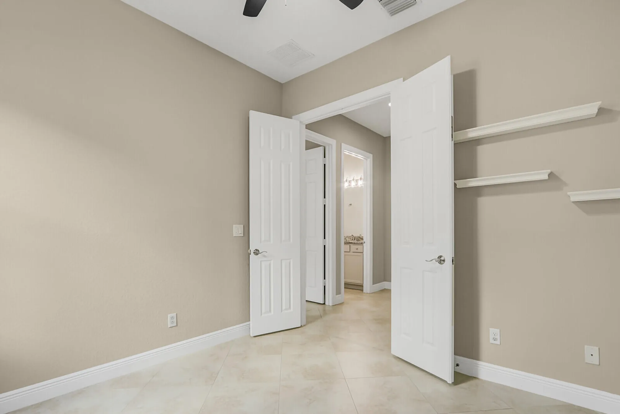 Property Slideshow image 37 of 76 | 10464 sw visconti way, Port Saint Lucie, FL, 34986