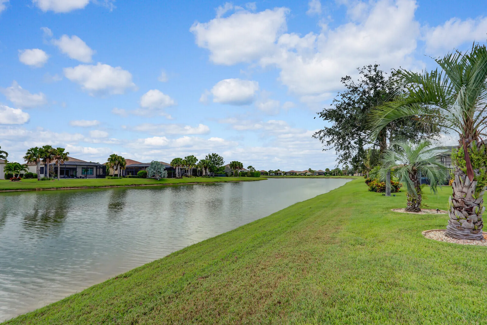 Property Slideshow image 47 of 76 | 10464 sw visconti way, Port Saint Lucie, FL, 34986