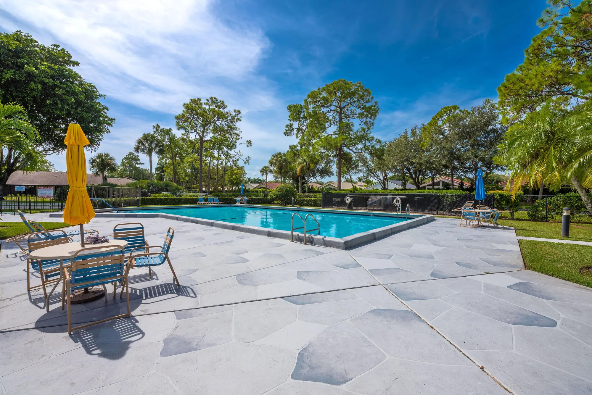 Property Slideshow image 28 of 29 | 403 northgate ct, Royal Palm Beach, FL, 33411