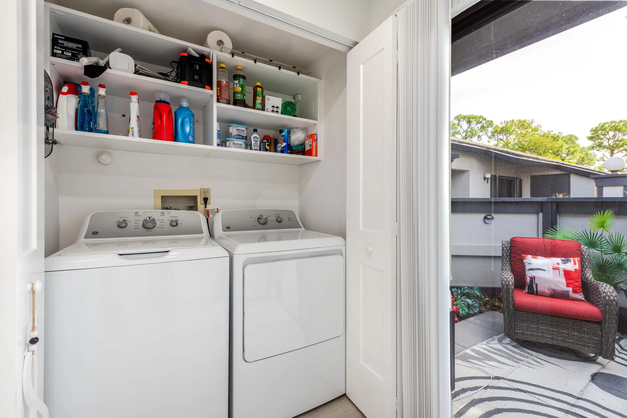 Property Slideshow image 21 of 29 | 403 northgate ct, Royal Palm Beach, FL, 33411