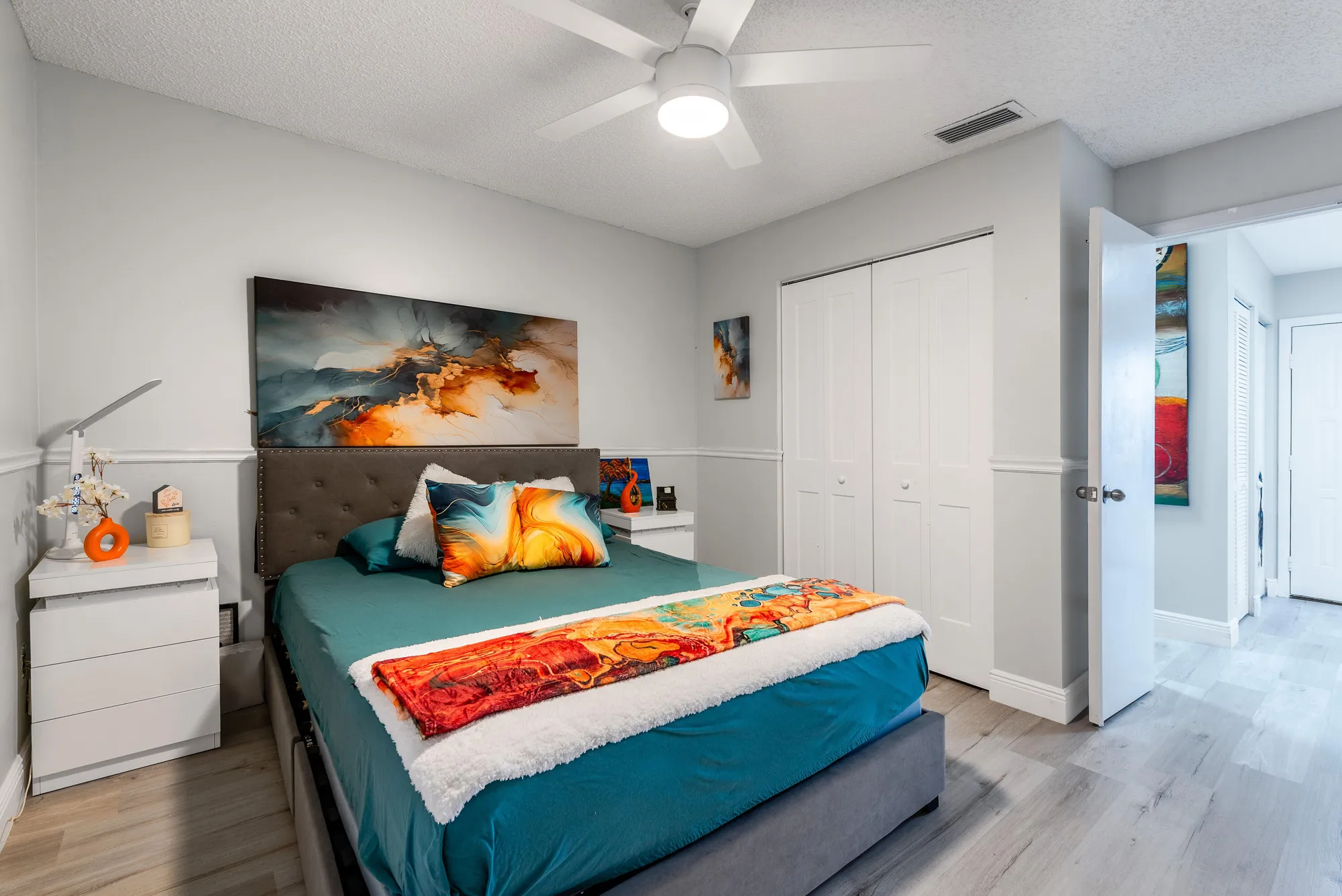 Property Slideshow image 14 of 29 | 403 northgate ct, Royal Palm Beach, FL, 33411