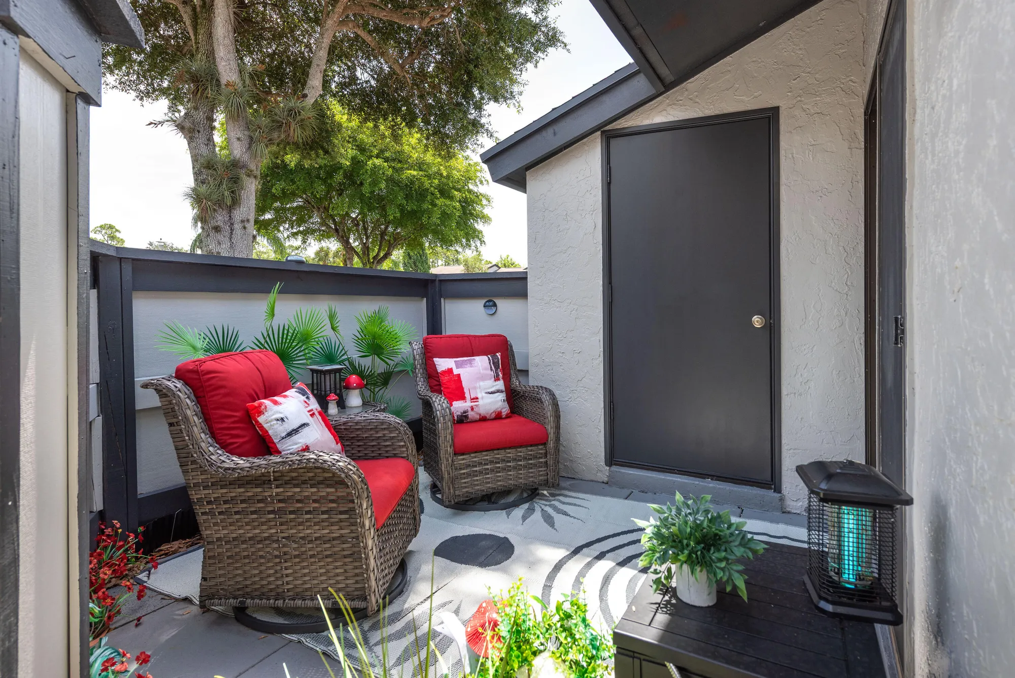 Property Slideshow image 19 of 29 | 403 northgate ct, Royal Palm Beach, FL, 33411