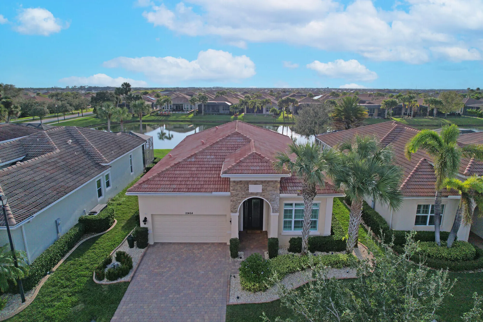Property Slideshow image 2 of 76 | 10464 sw visconti way, Port Saint Lucie, FL, 34986