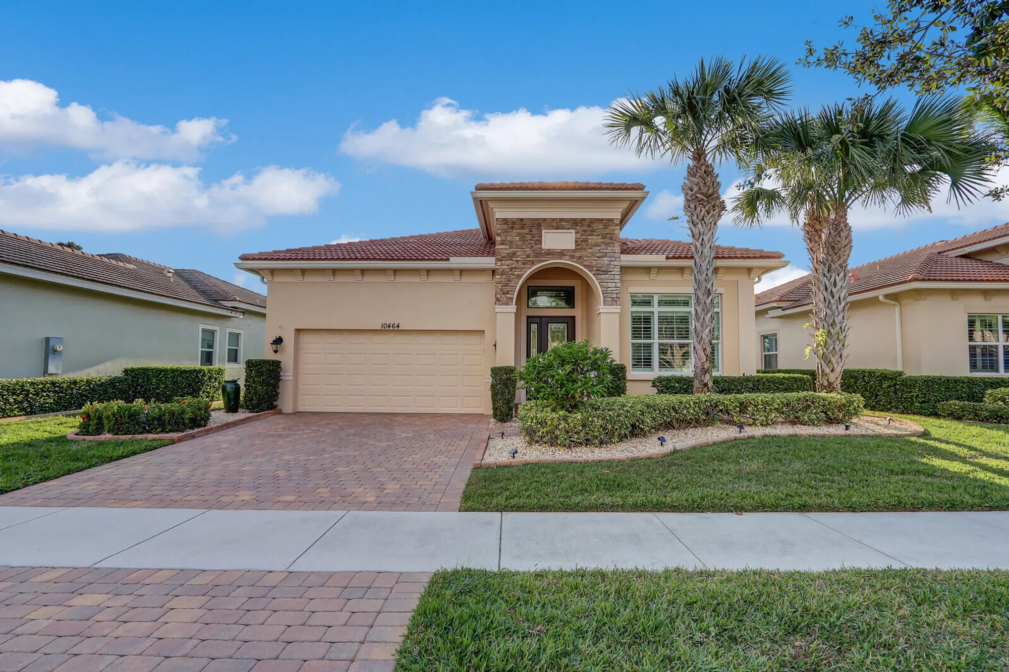 Property Slideshow image 3 of 76 | 10464 sw visconti way, Port Saint Lucie, FL, 34986