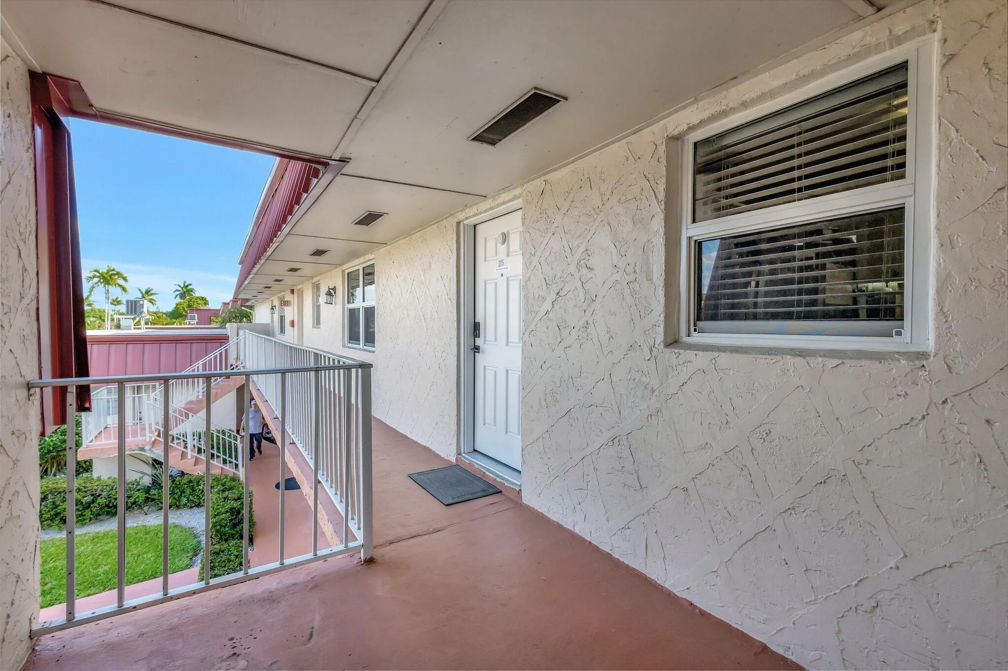 Property Slideshow image 7 of 36 | 12012 greenway cir 205, Royal Palm Beach, FL, 33411