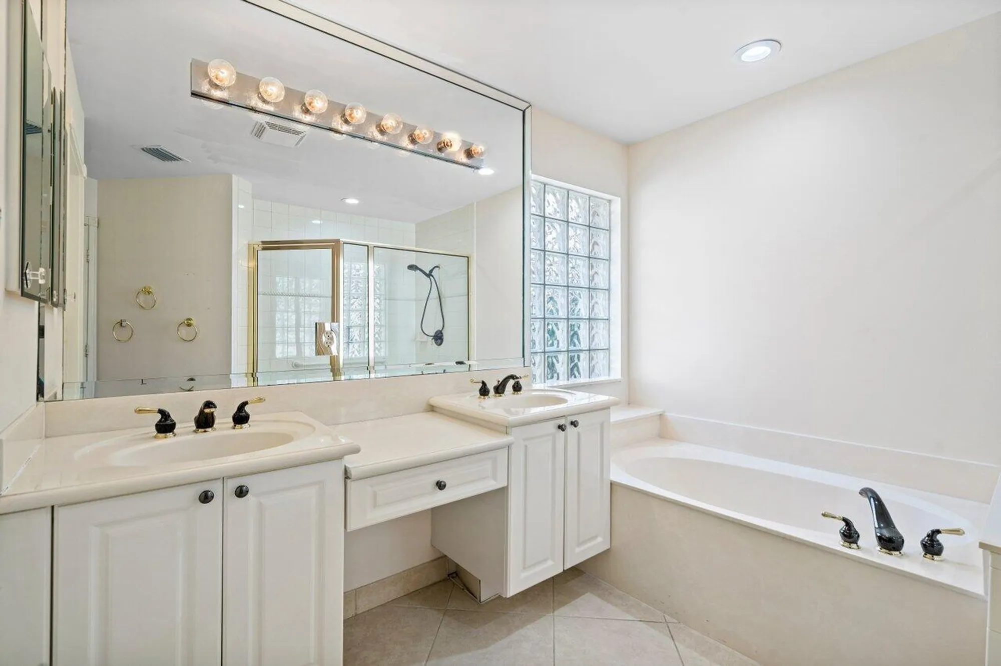 Property Slideshow image 11 of 30 | 7284 w mercada way, Delray Beach, FL, 33446