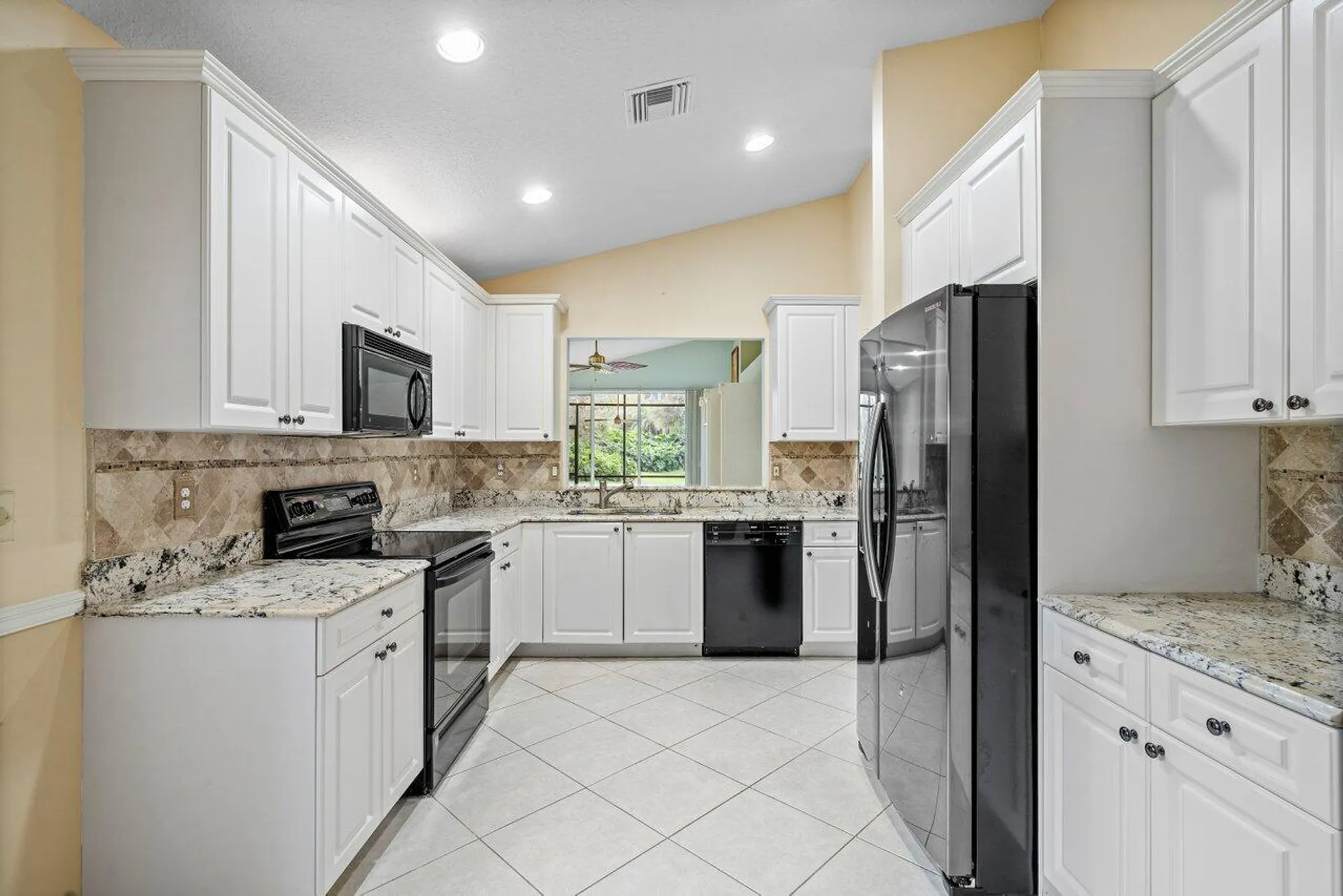 Property Slideshow image 5 of 30 | 7284 w mercada way, Delray Beach, FL, 33446