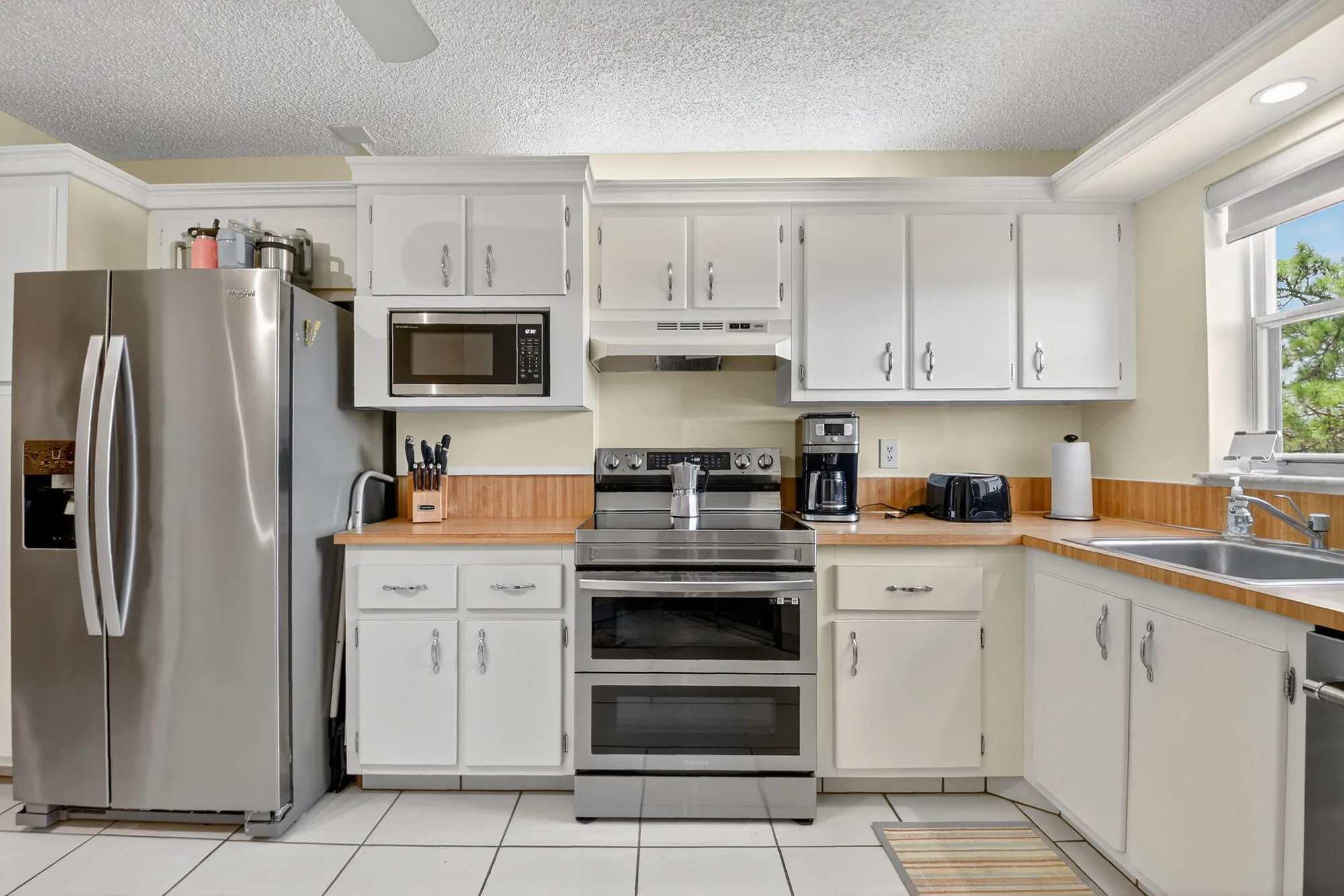 Property Slideshow image 12 of 30 | 3871 via poinciana apt 404, Lake Worth, FL, 33467