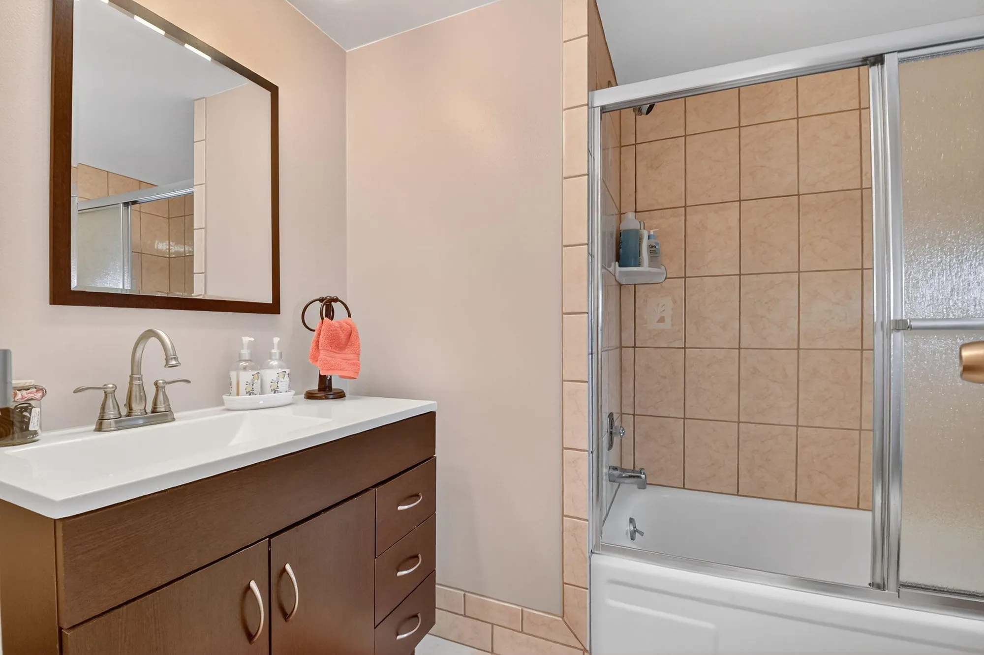 Property Slideshow image 17 of 30 | 3871 via poinciana apt 404, Lake Worth, FL, 33467