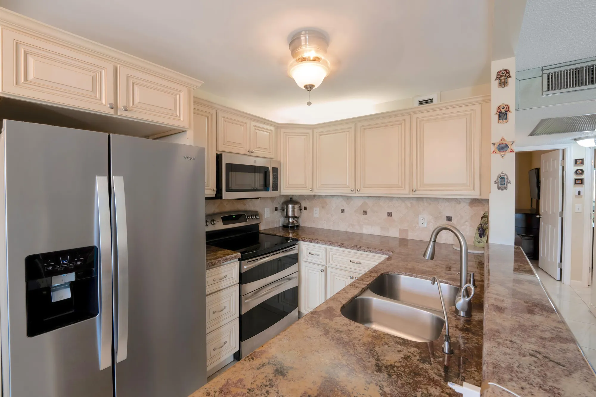 Property Slideshow image 7 of 43 | 360 grantham e unit e, Deerfield Beach, FL, 33442