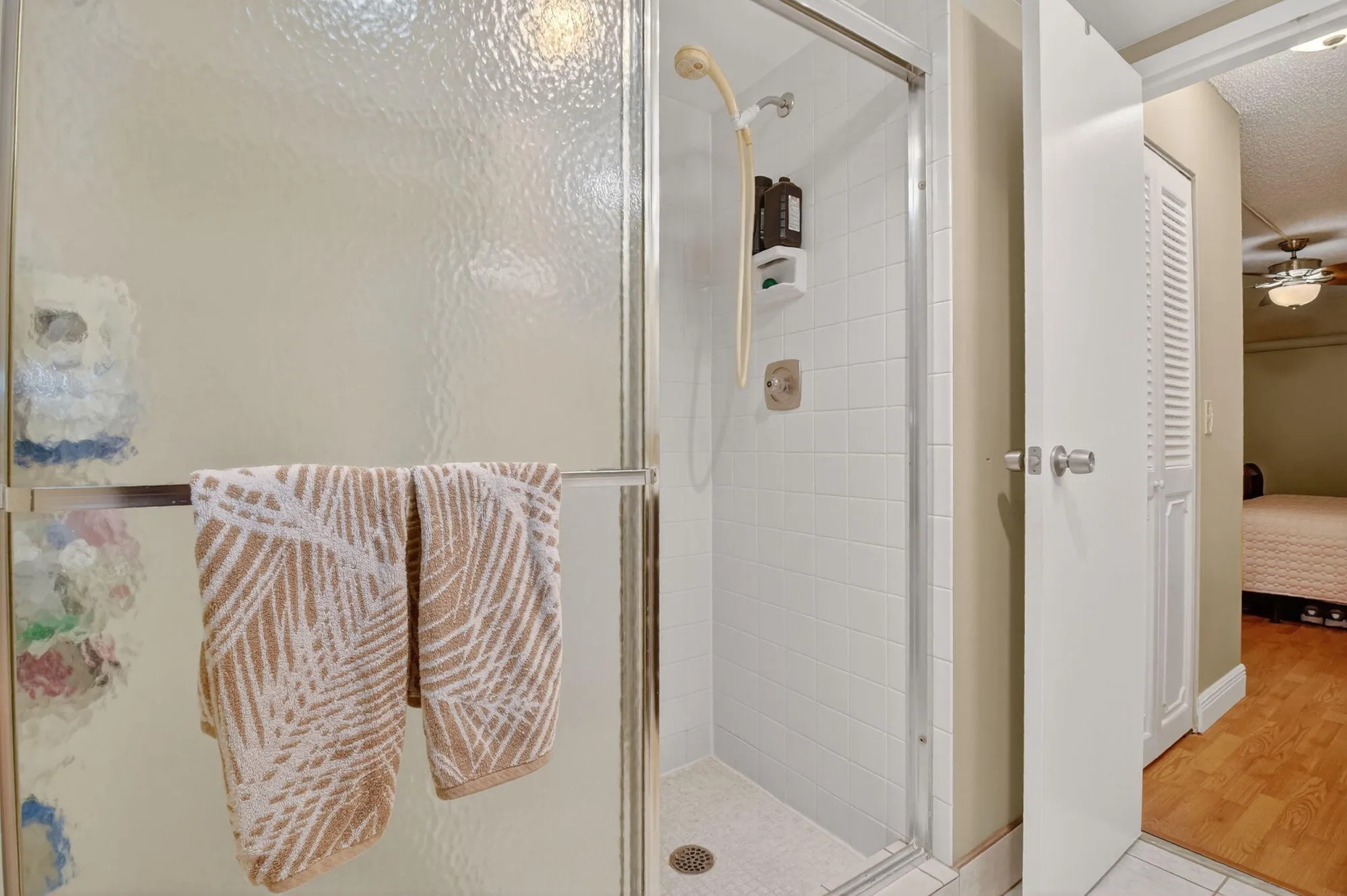 Property Slideshow image 20 of 30 | 3871 via poinciana apt 404, Lake Worth, FL, 33467