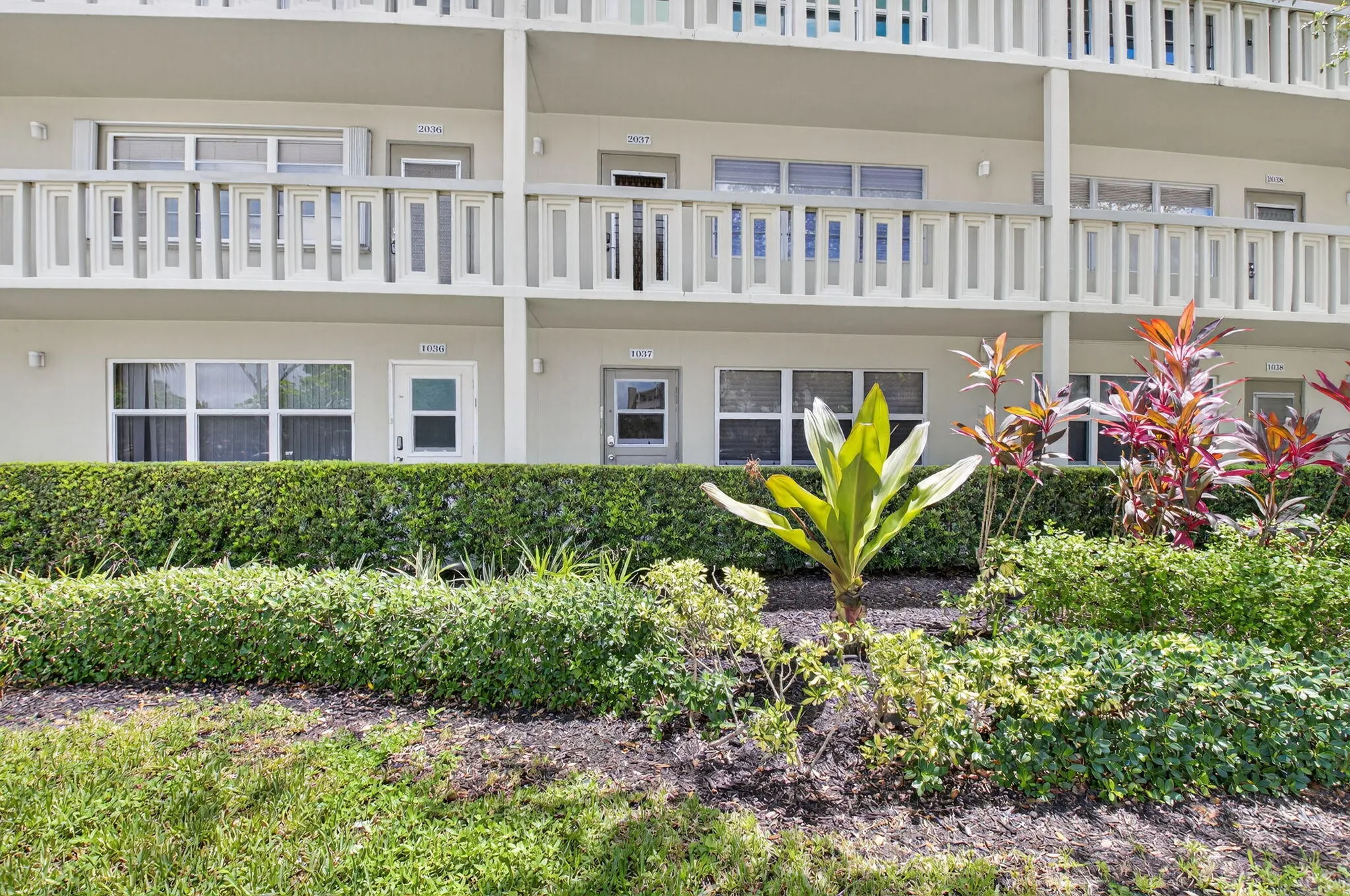 Property Slideshow image 17 of 67 | 1037 berkshire b, Deerfield Beach, FL, 33442