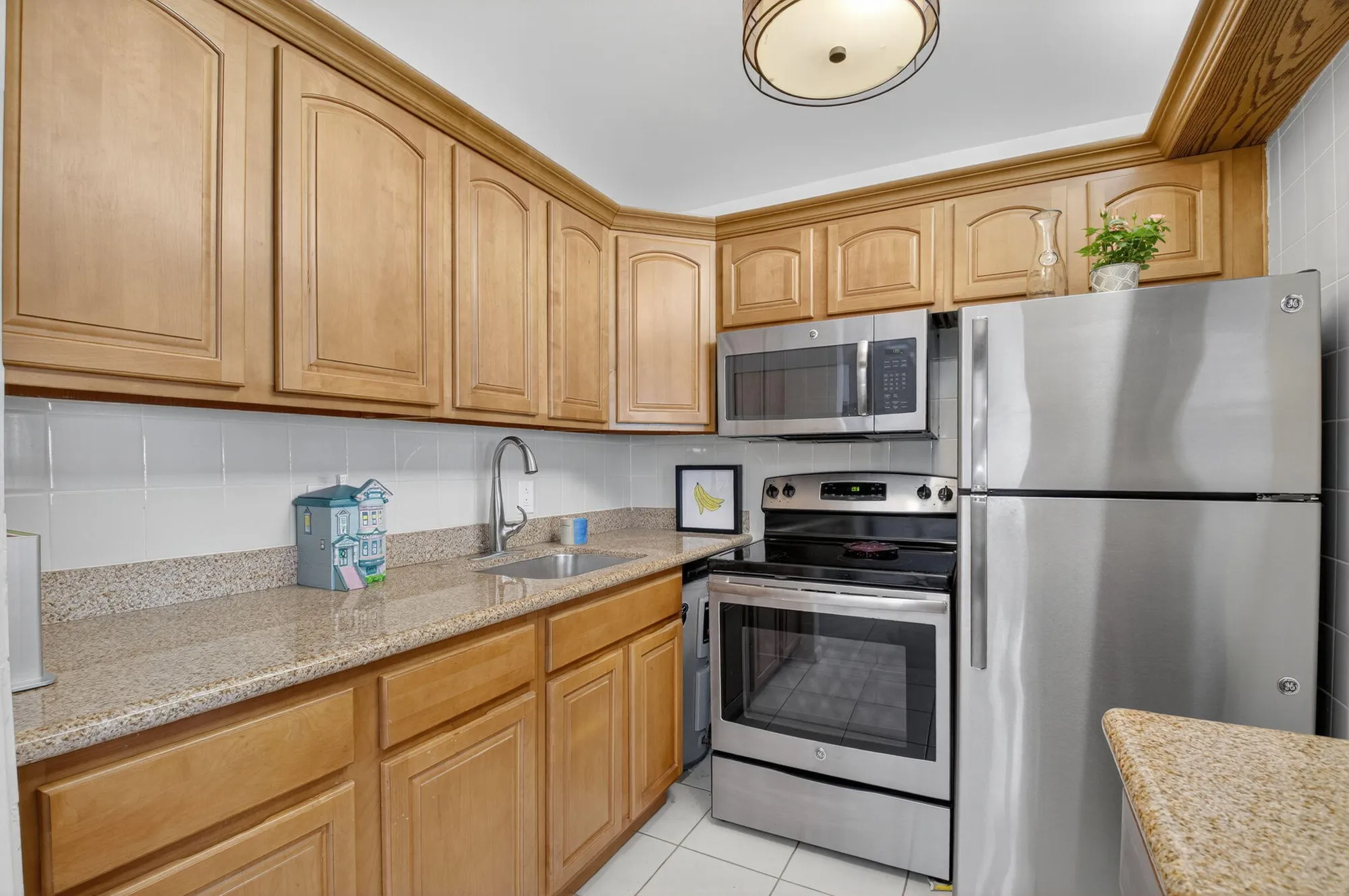 Property Slideshow image 8 of 67 | 1037 berkshire b, Deerfield Beach, FL, 33442