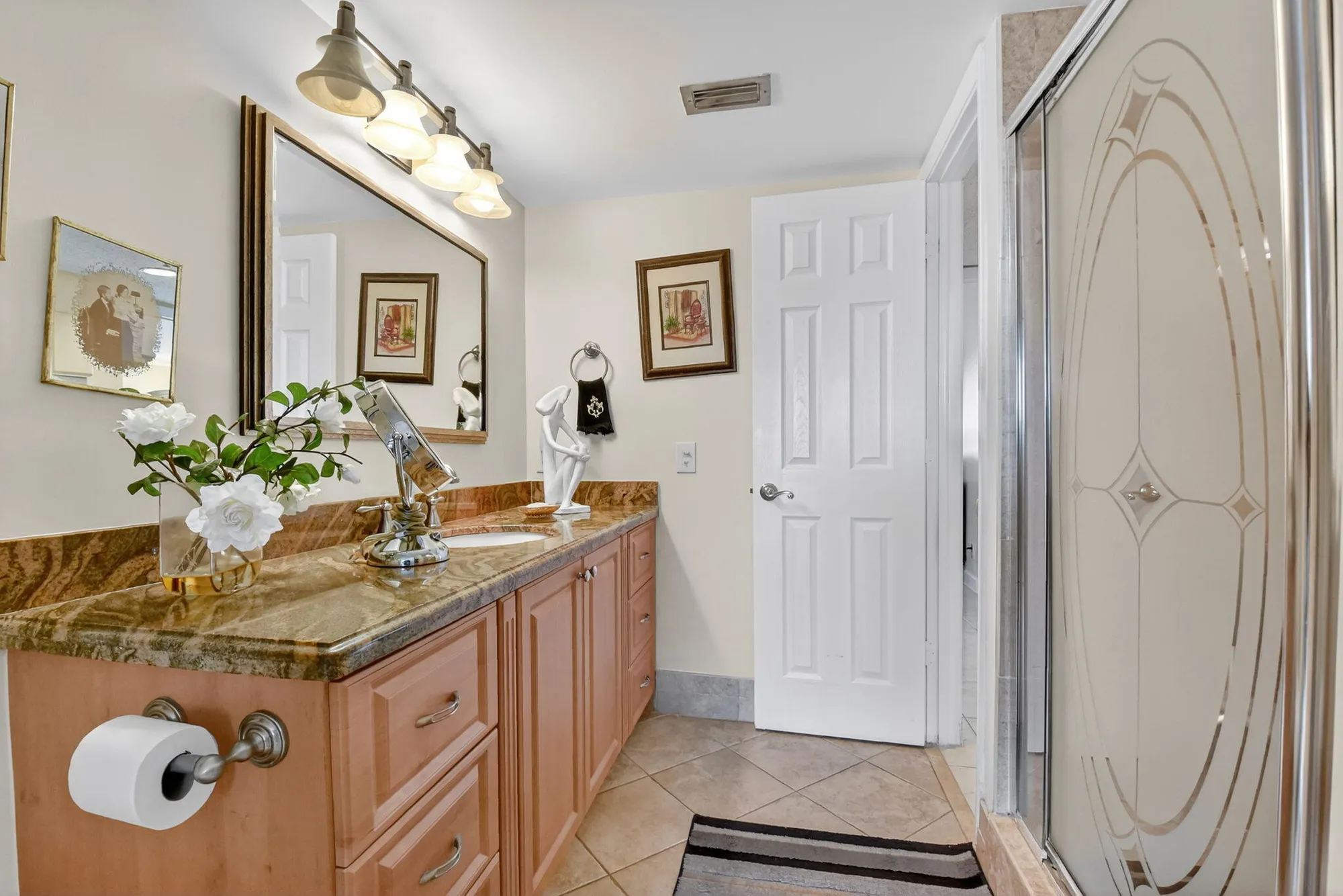 Property Slideshow image 13 of 32 | 14460 strathmore ln apt 605, Delray Beach, FL, 33446