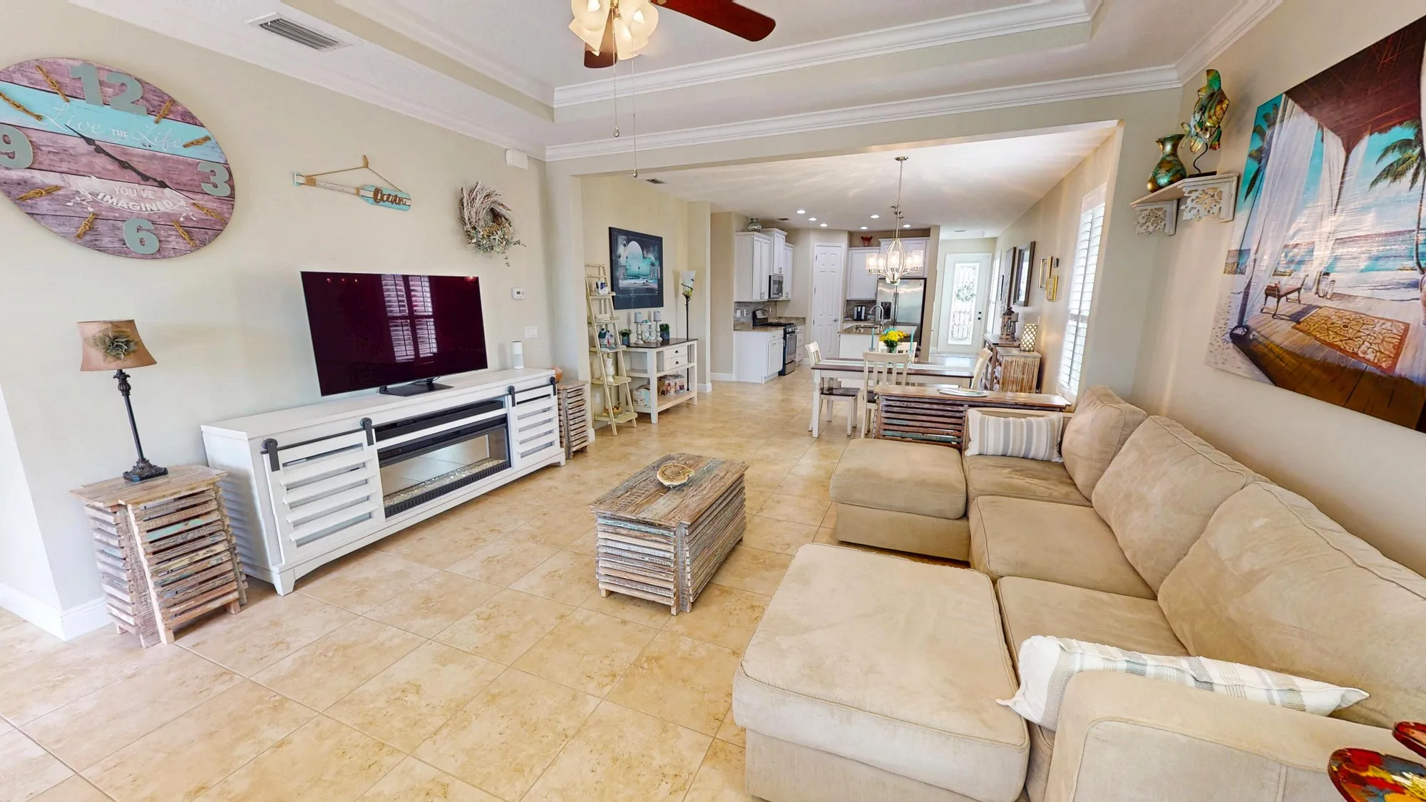 Property Slideshow image 12 of 62 | 9617 sw royal poinciana dr, Port Saint Lucie, FL, 34987