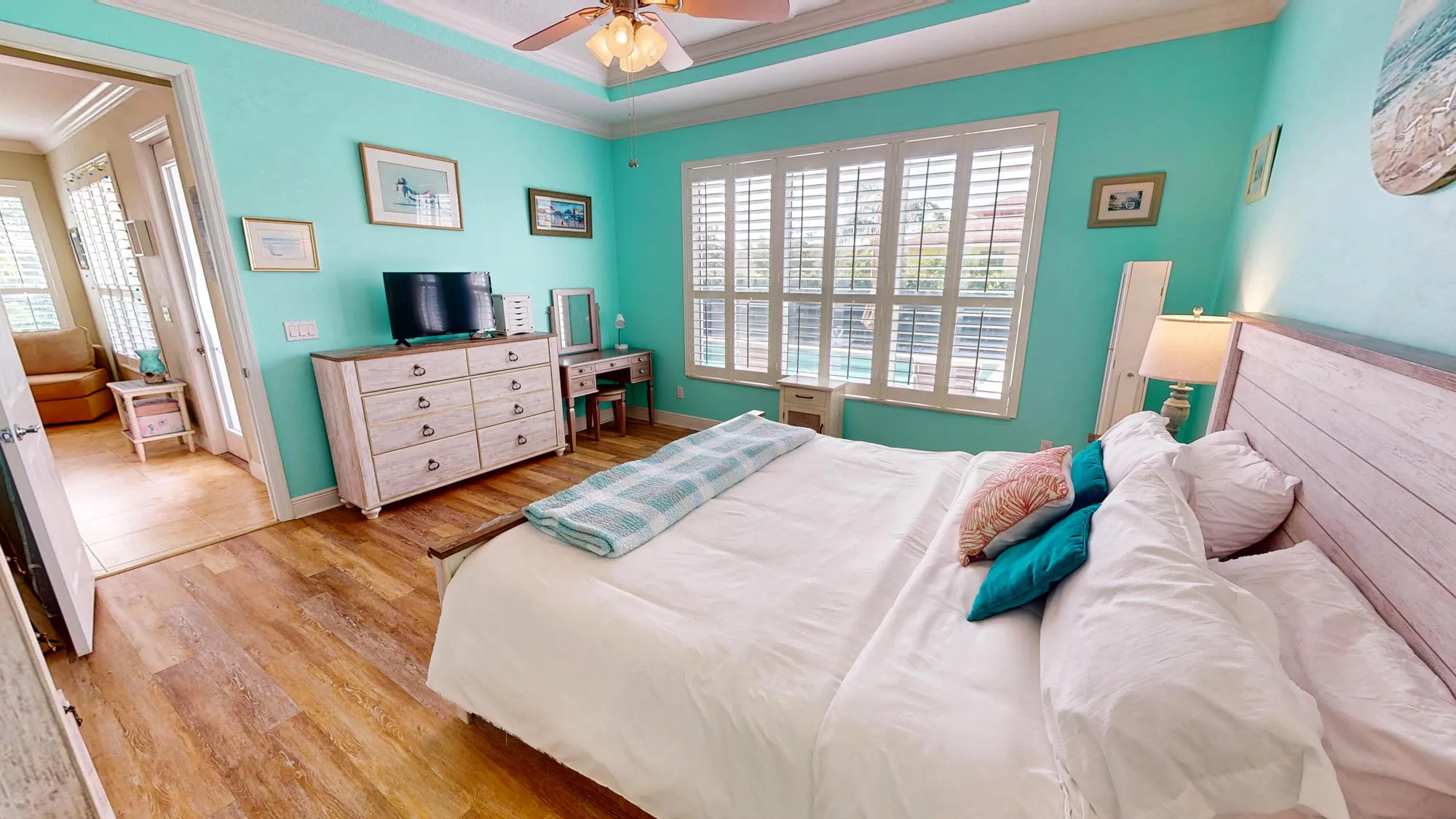 Property Slideshow image 14 of 62 | 9617 sw royal poinciana dr, Port Saint Lucie, FL, 34987
