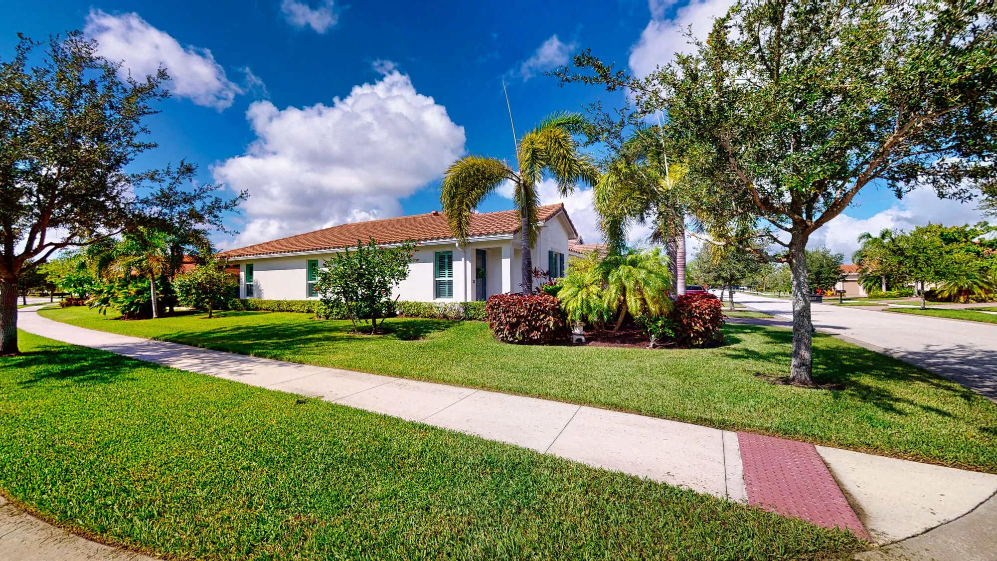 Property Slideshow image 31 of 62 | 9617 sw royal poinciana dr, Port Saint Lucie, FL, 34987
